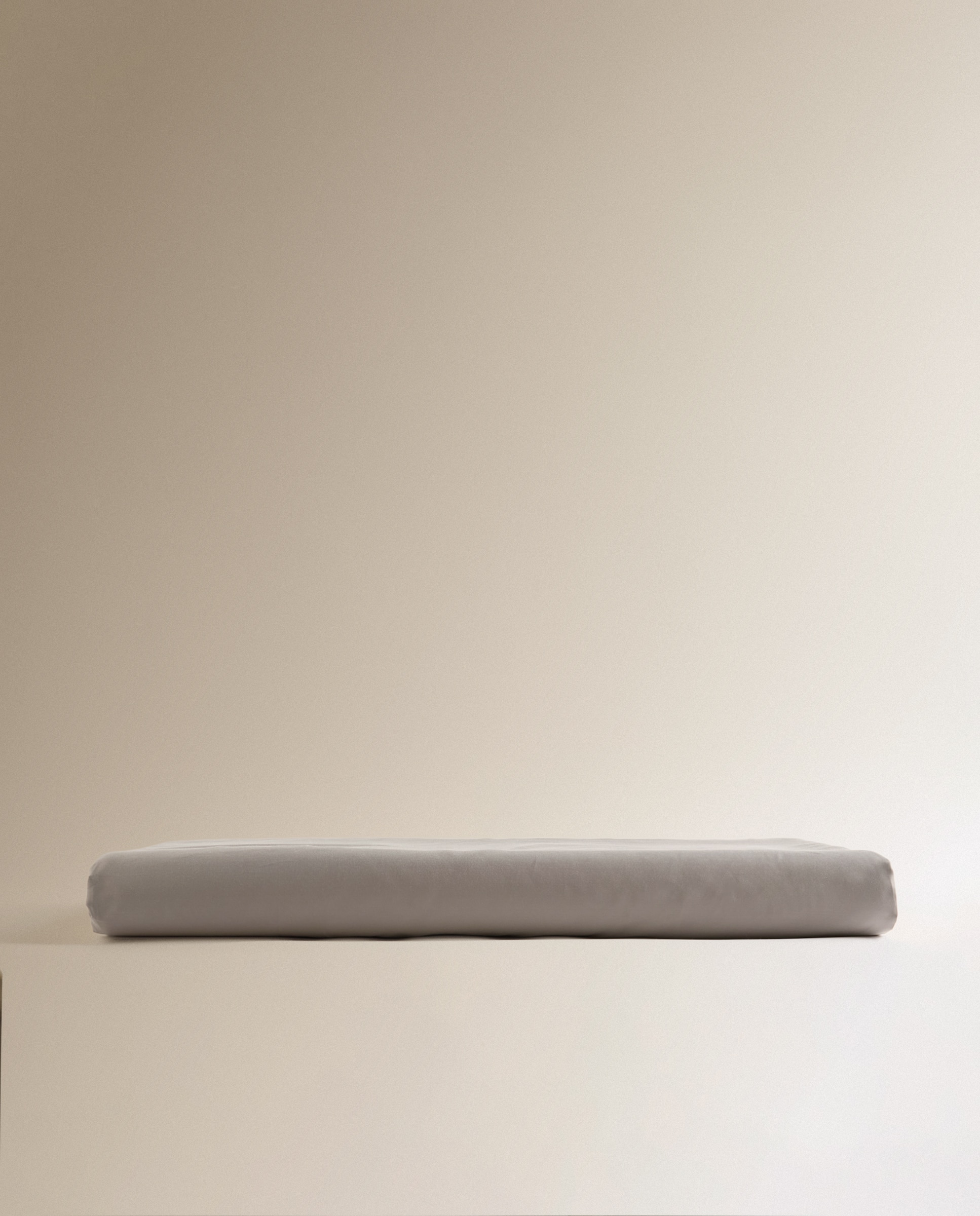 Sábana bajera ajustable Algodón Satén 300 hilos platabanda 35 cm El Corte Inglés - Gris Cama 90 cm Gris-4