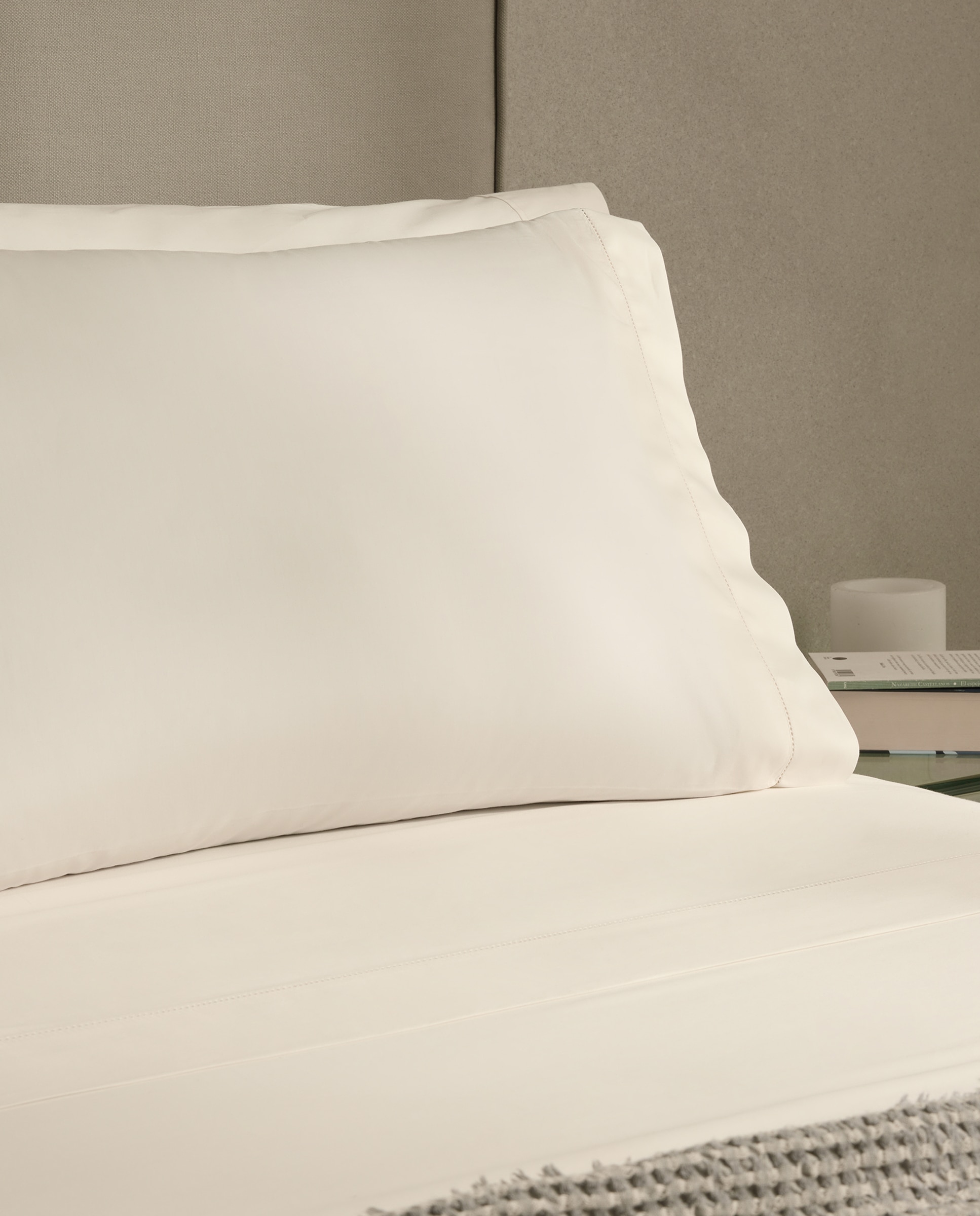 Imagem 0 de Capa de Almofada de Algodão Acetinado de 300 Fios