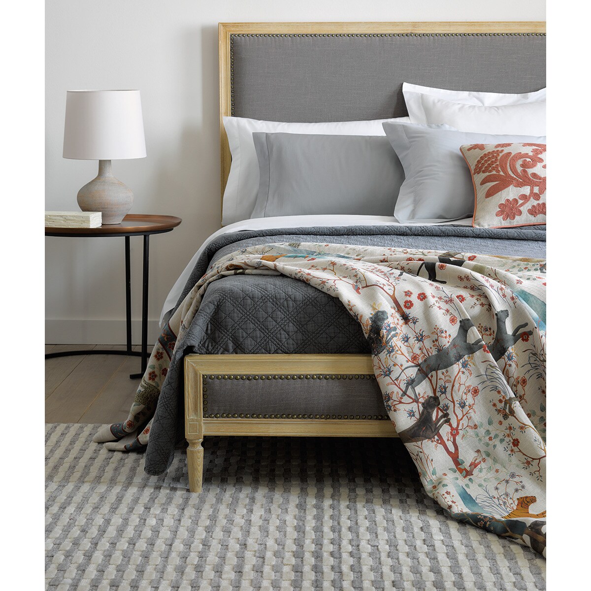 Imagen 6 de Funda de almohada Algodón Satén 300 hilos El Corte Inglés - Gris 45 x 75 cm Gris