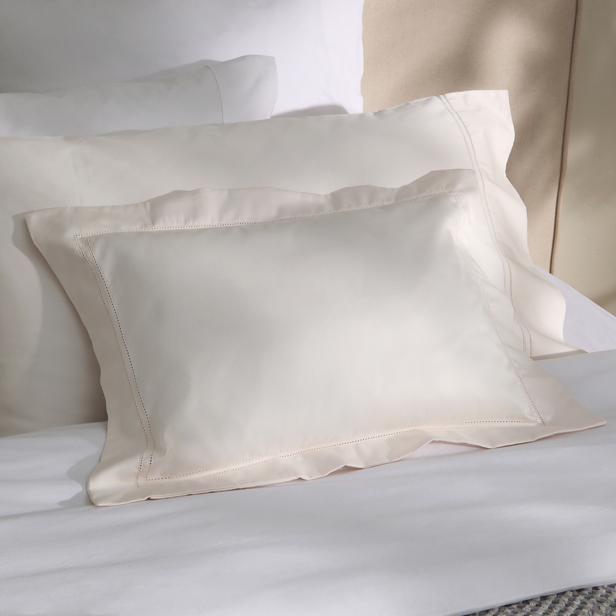 Capa de Almofada Retangular de Algodão e Seda de 600 Fios Cru-1