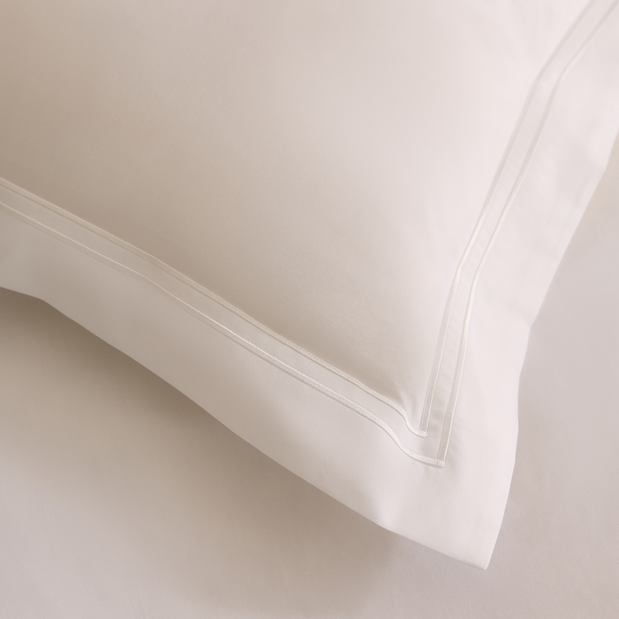 Imagen 3 de Funda de cuadrante percal algodón egipcio 400 hilos Hotel El Corte Inglés - Blanco 55 x 55 cm Blanco