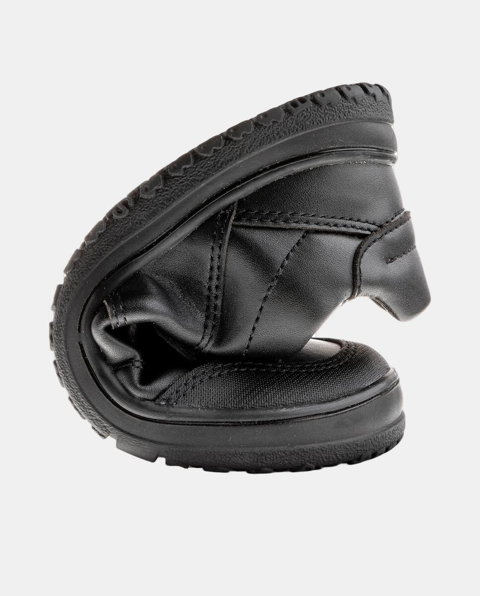 Sapatilhas Escolares em Pele com Fecho Aderente Preto-6