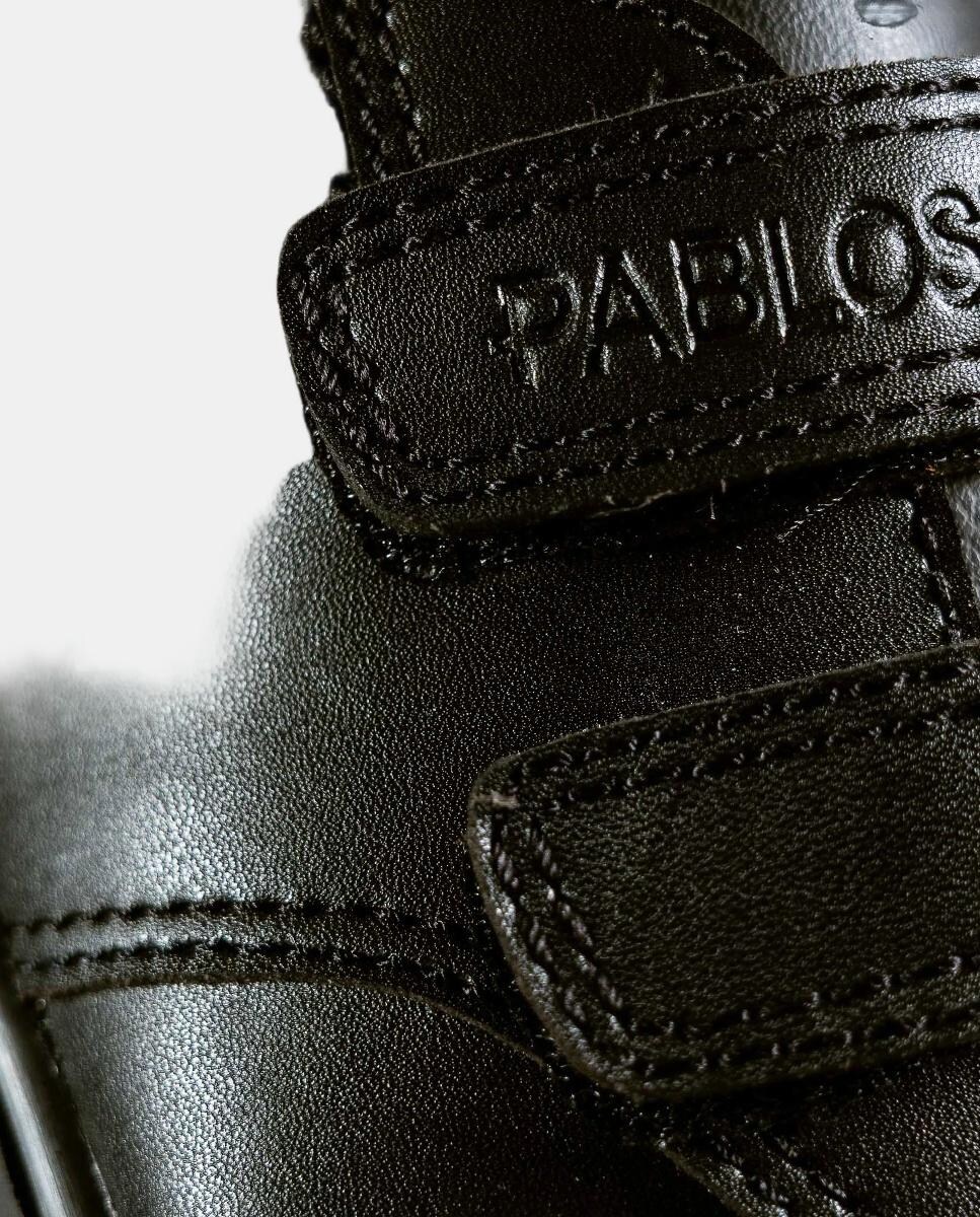 Sapatilhas Escolares em Pele com Fecho Aderente Preto-7