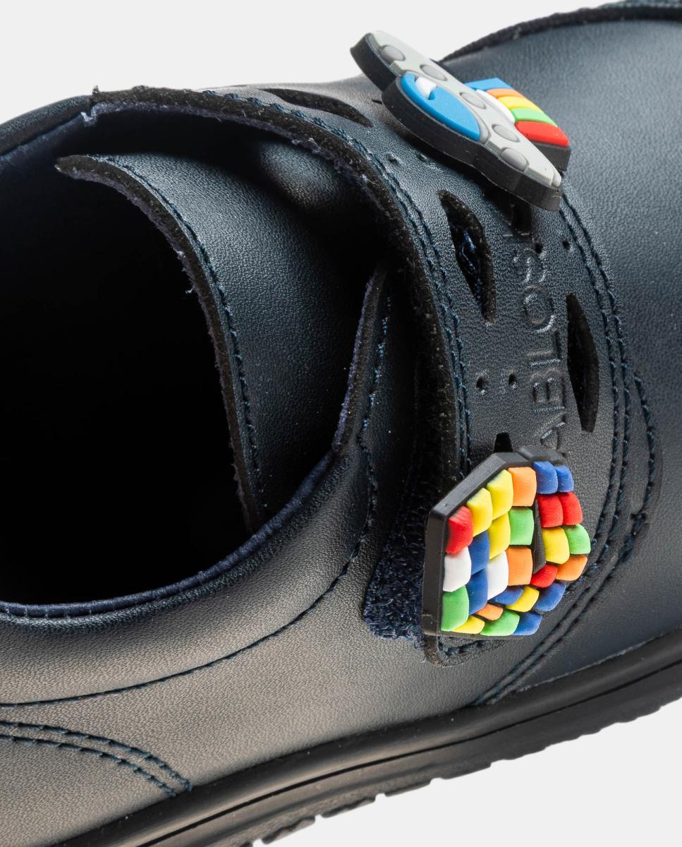 Mocassins em Pele com Fecho Aderente para Uniforme Escolar Pablosky Azul-7