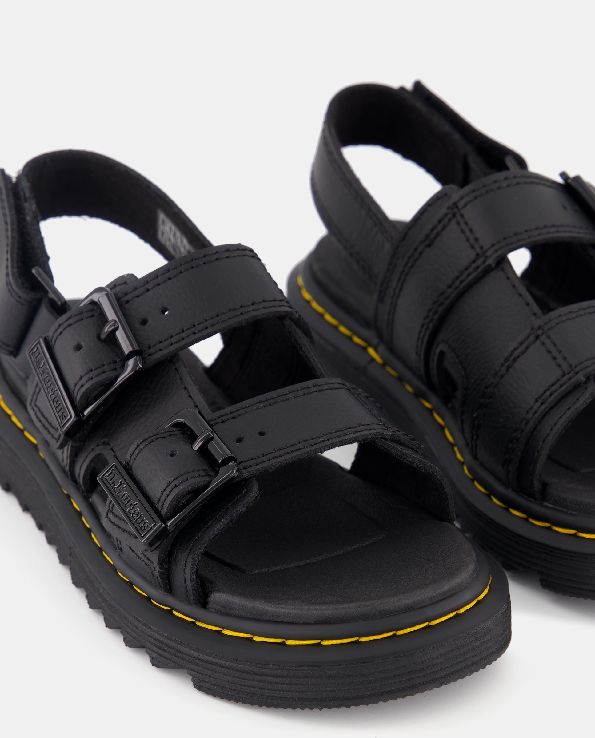 Sandálias Abertas Varel em Pele com Fecho Aderente Dr. Martens Preto-5