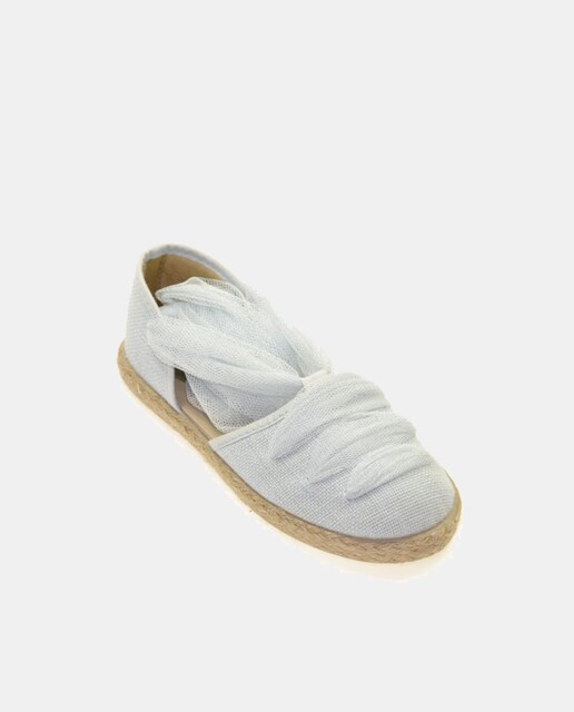 Imagem 0 de Valenciana em Linho com Fivela e Laço de Tule