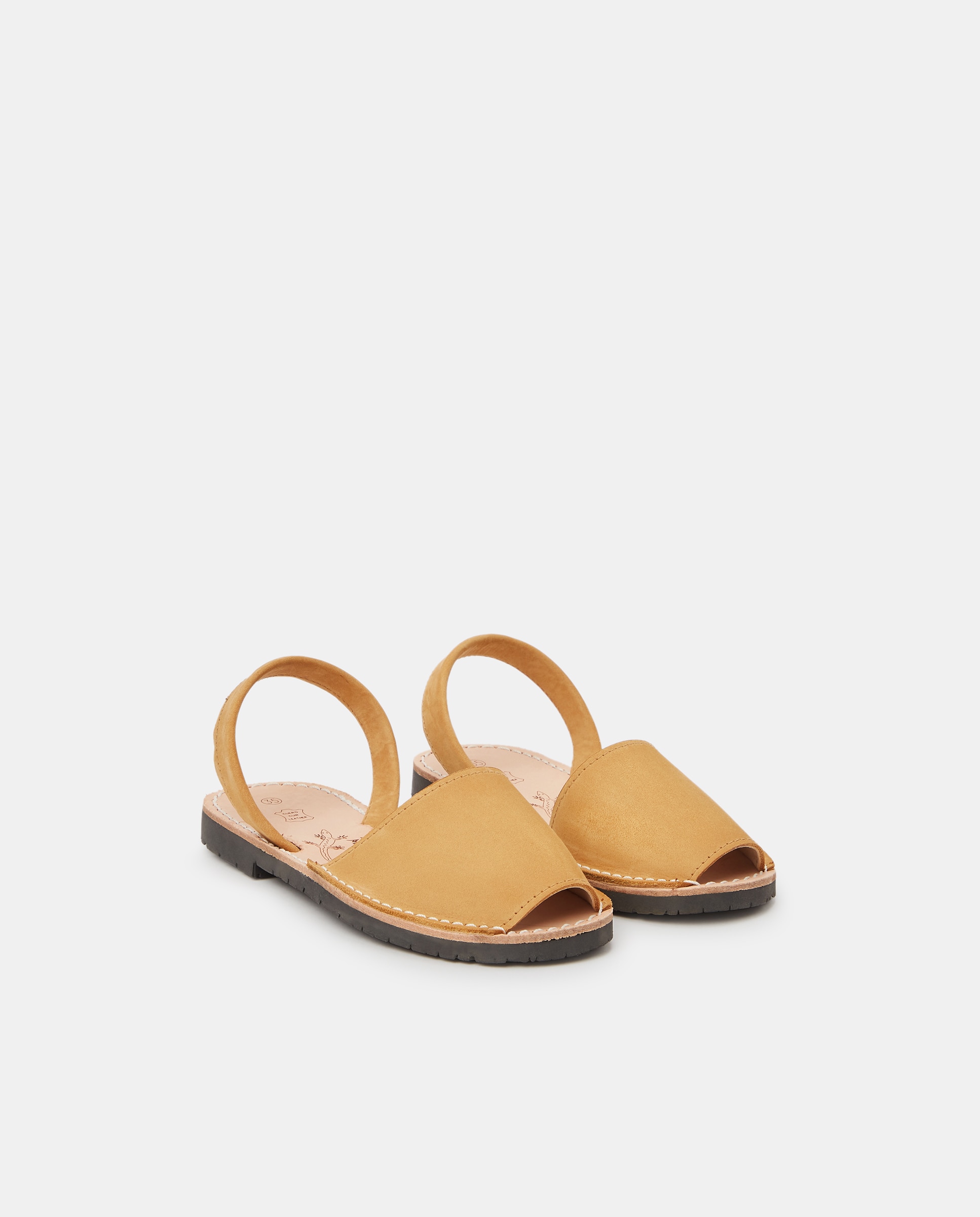 Menorquinas de Criança com Sola de Borracha e em Nobuck - Amarelo Naturals Menorca Amarelo-2