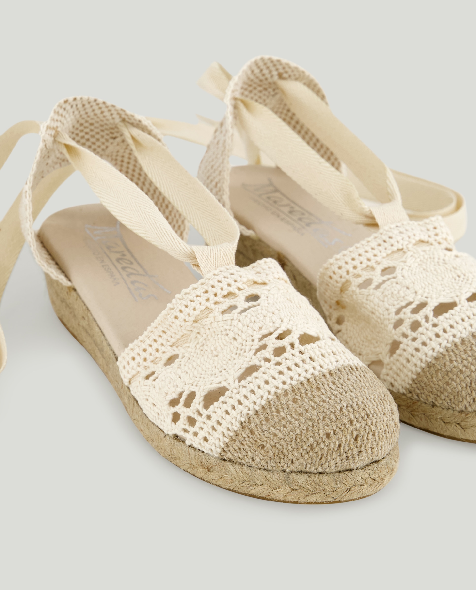 Alpercatas de Crochet e em Juta Maredas Bege-5