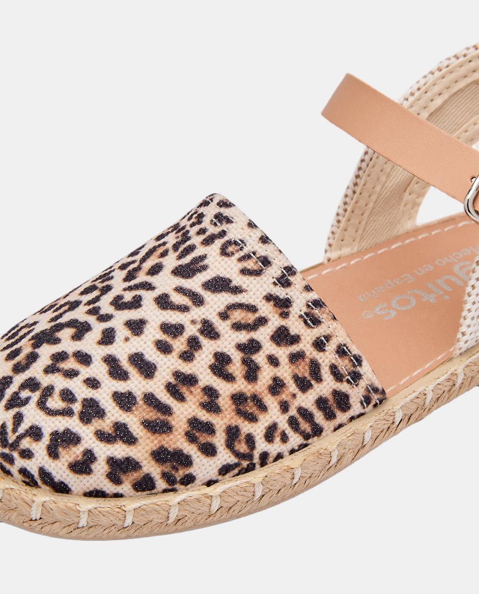 Alpercatas Estampadas com Fivela e Animal Print de Leopardo Conguitos Multicolor-4