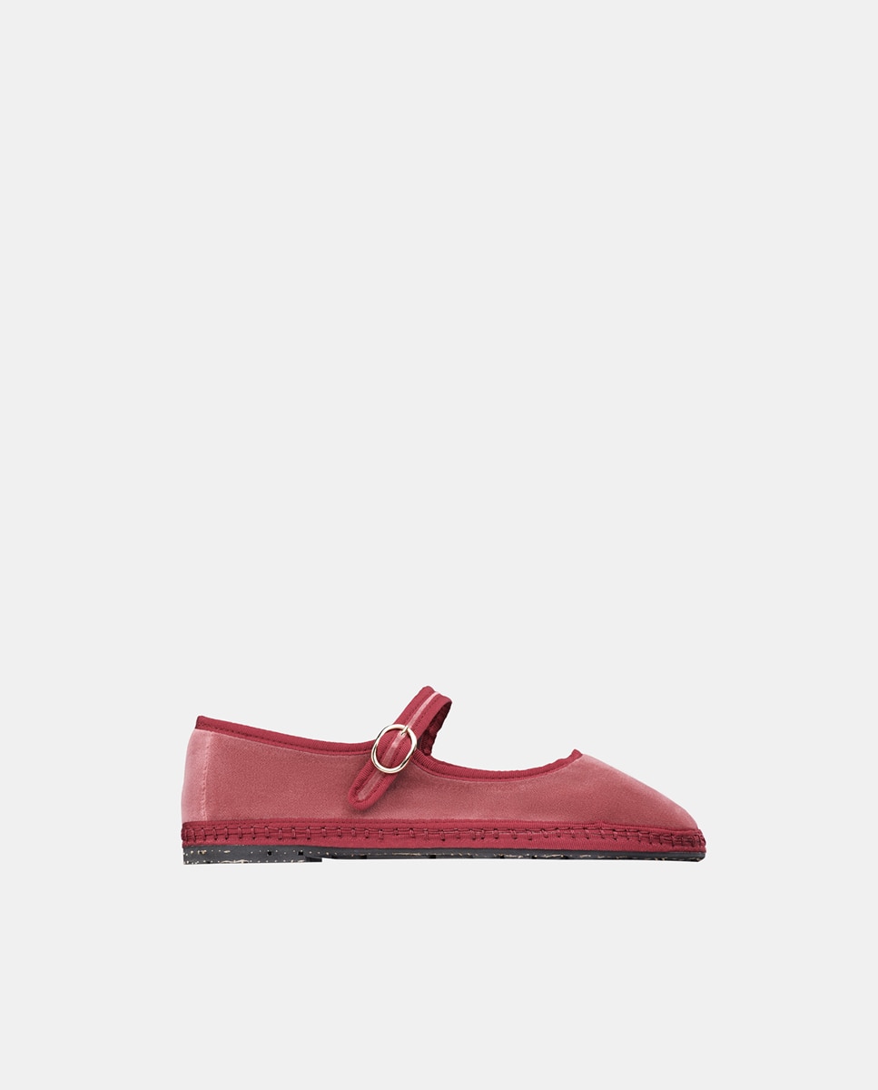 Imagem 0 de Sapatos de Presilha em Veludo