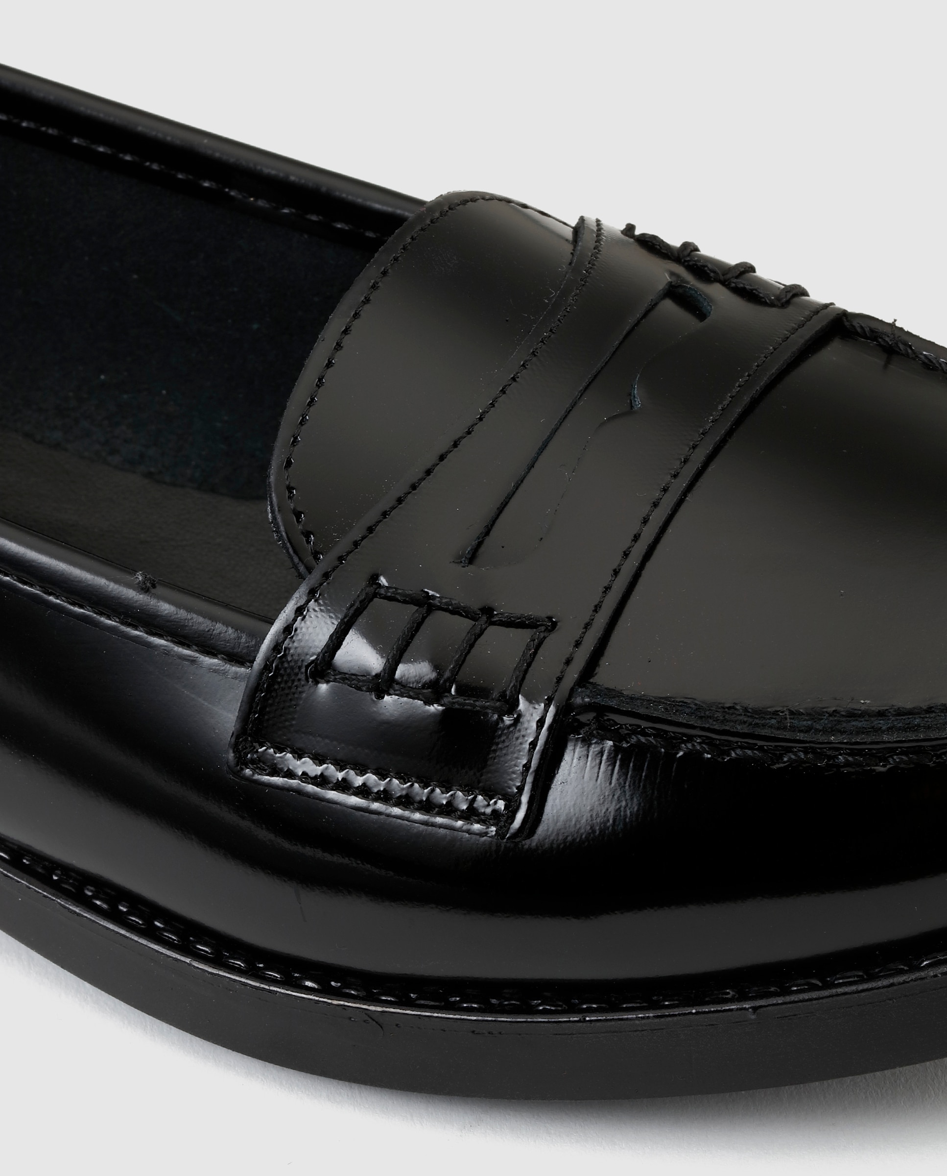 Mocassins de menina Zgirls de pele em preto Preto-5