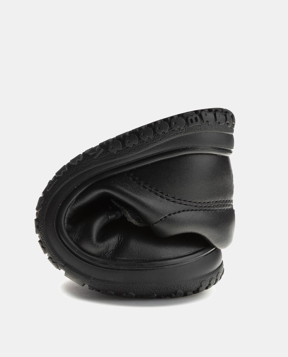Sapatos de Presilha com Detalhes Perfurados e Fecho Aderente Pablosky Preto-5