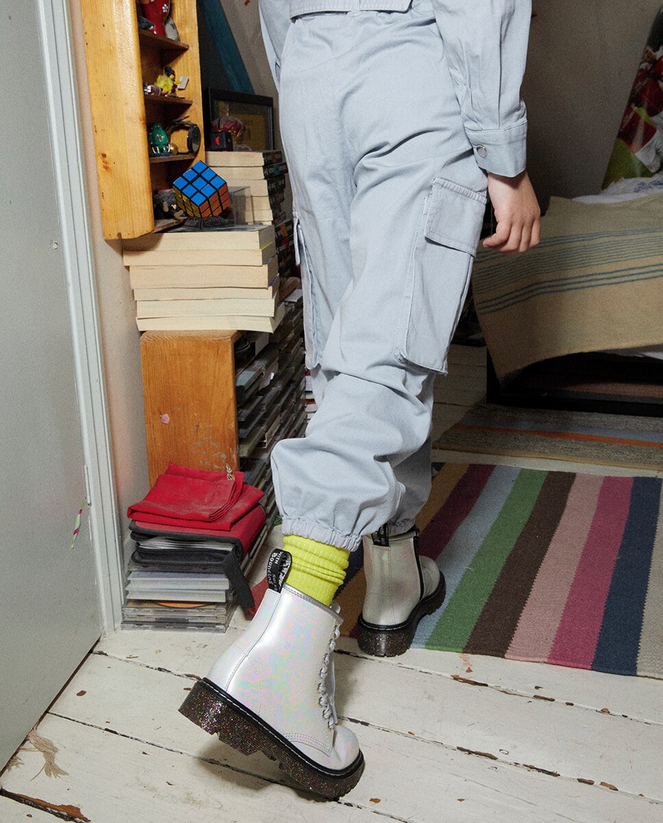 Botas 1460 Shimmer em Pele Dr. Martens Branco-5