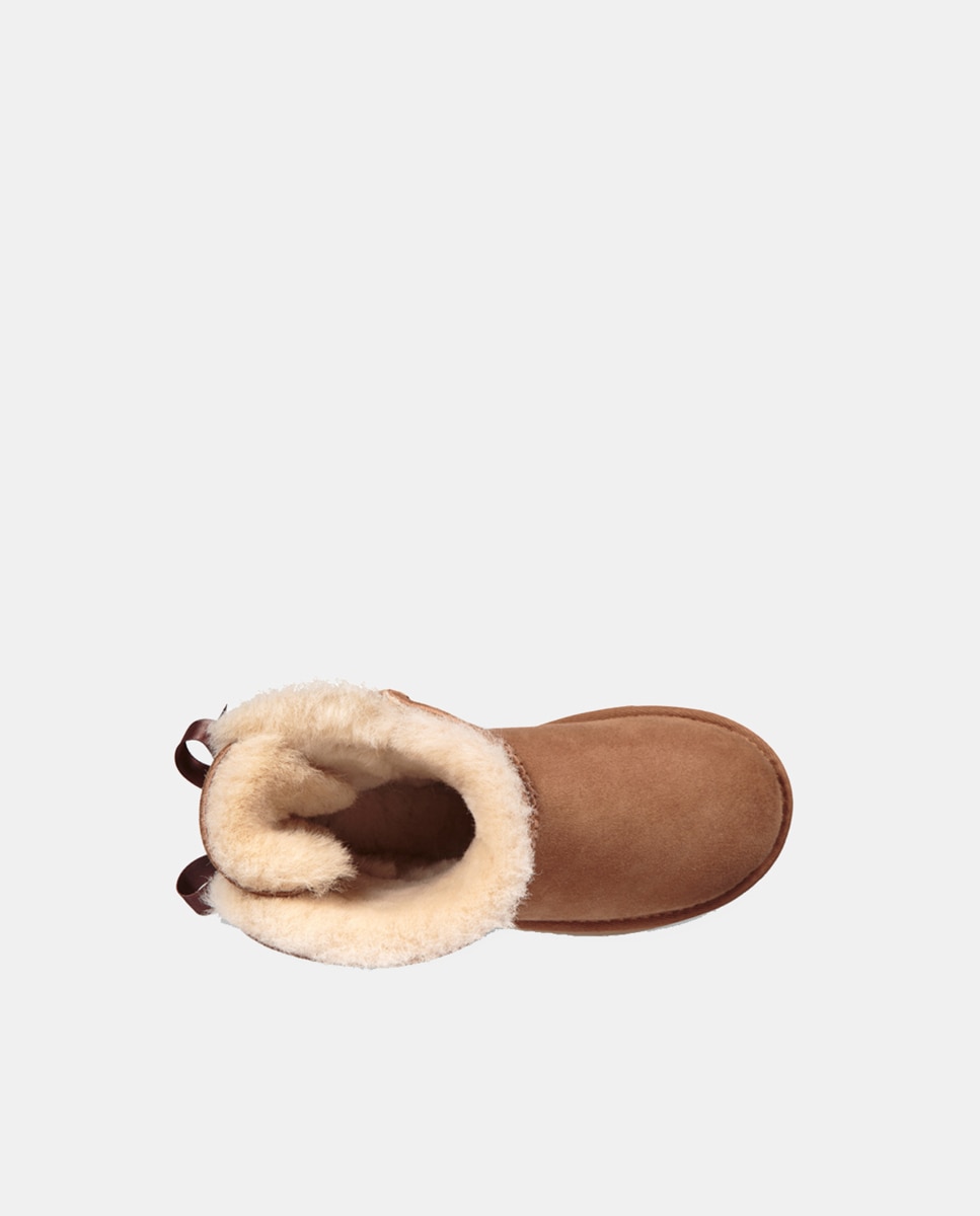 Botas Mini Bailey Bow II com Forro Interior de Pelo e em Pele UGG Castanho-7