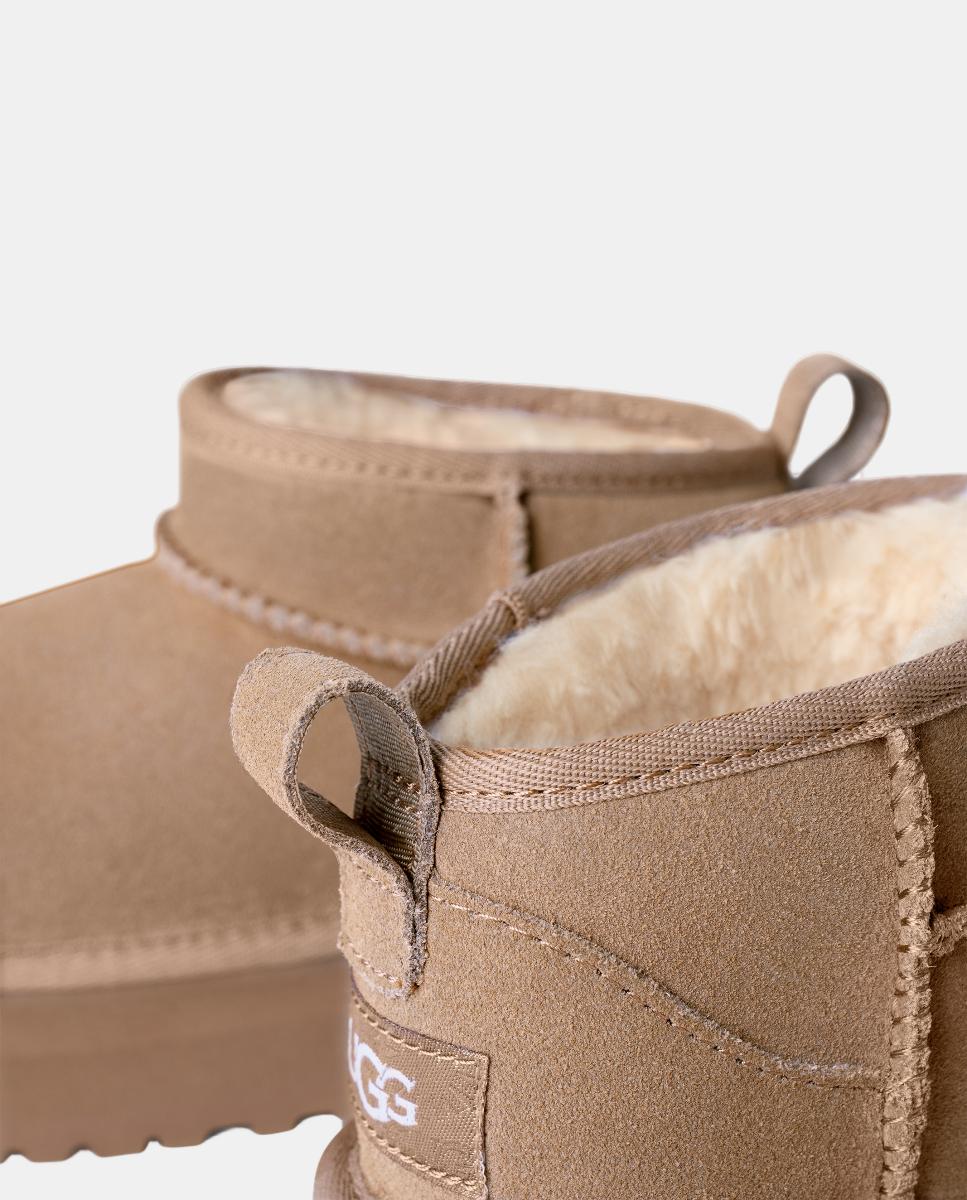 Botas com Plataforma Classic Ultra Mini Bege-4