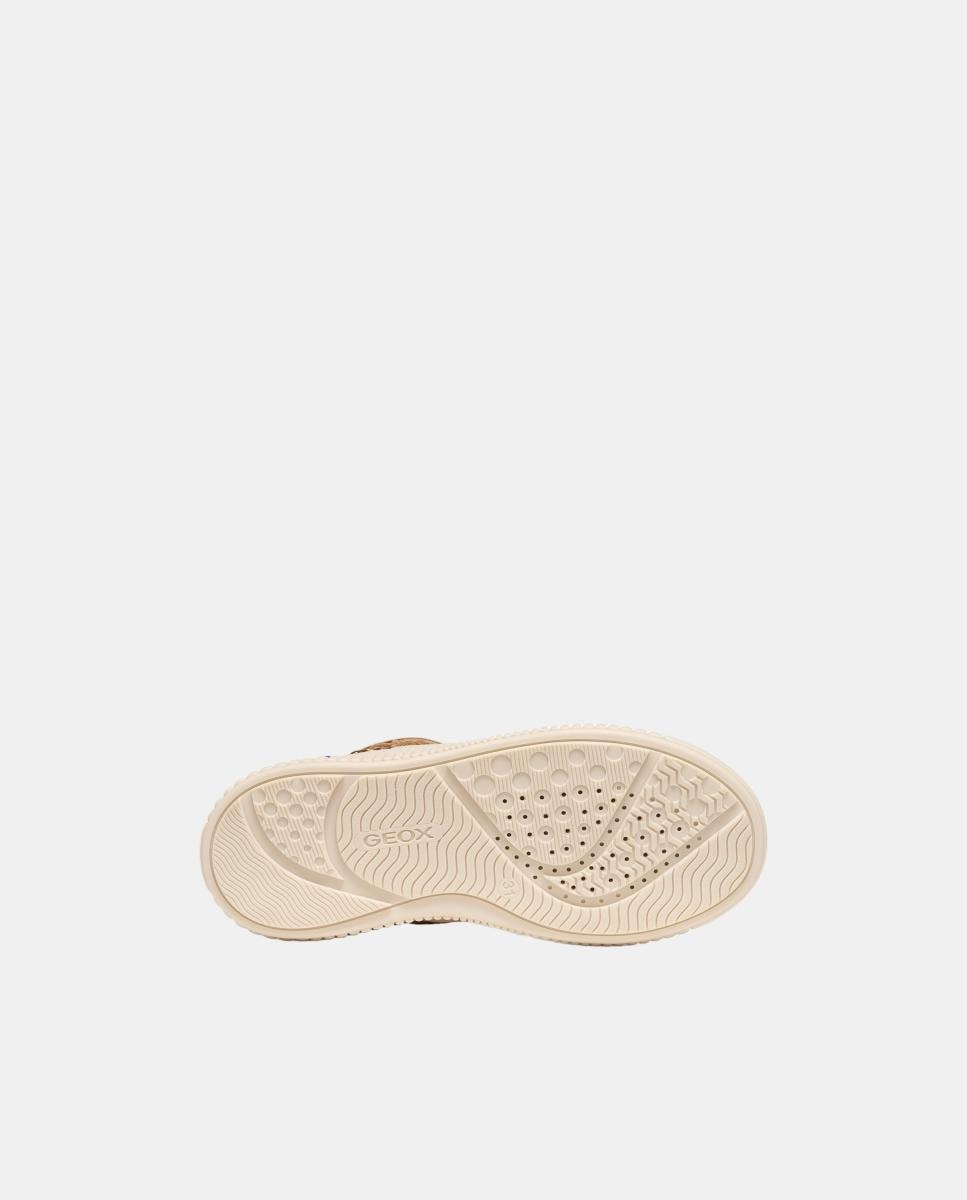 Imagen 6 de Botin de niña en suede adornado con charms - Geox - Marrón Marrón