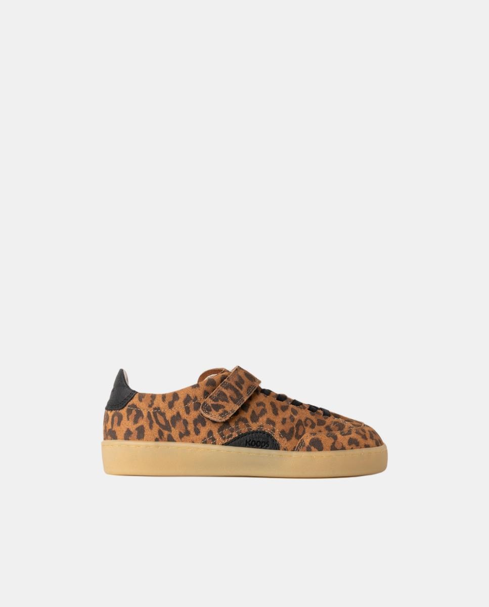 Imagem 0 de Sapatilhas em suede e sola rasa sem drop