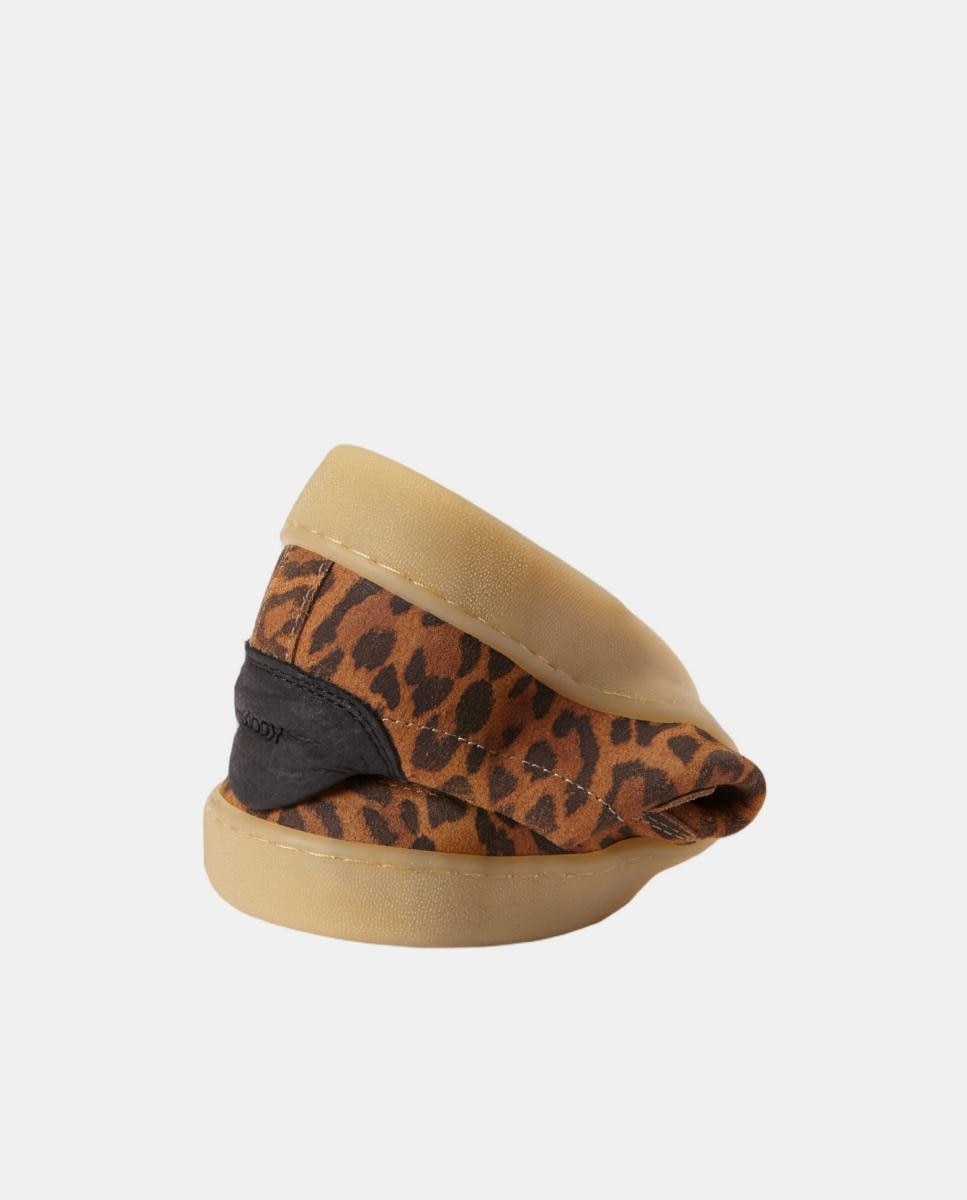 Sapatilhas em suede e sola rasa sem drop KOOPS Pretos-6