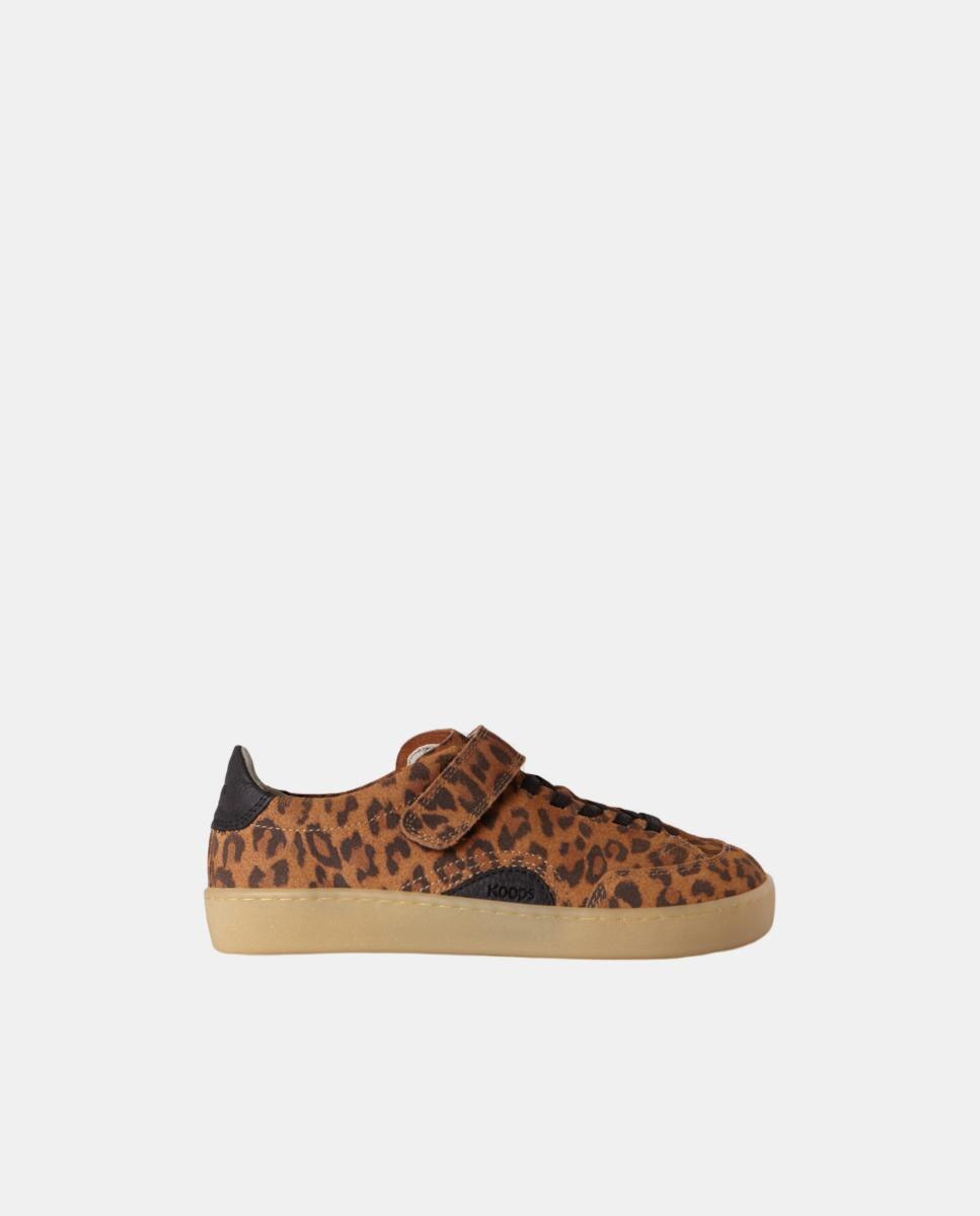 Sapatilhas em suede e sola rasa sem drop KOOPS Pretos-7