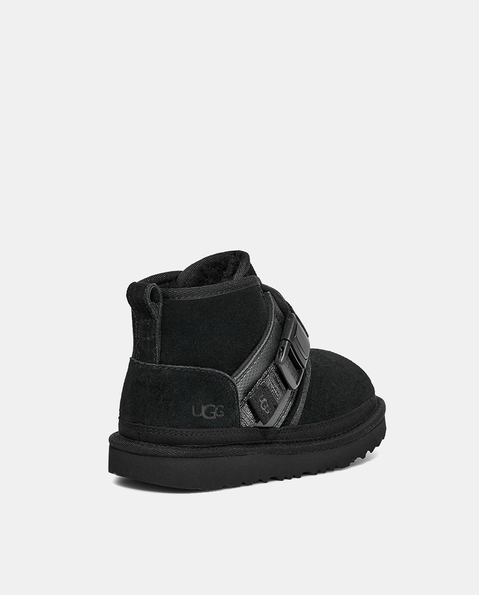 Botas Neumel Snapback com Correia Ajustável e Forro Interior de Pelo UGG Preto-4