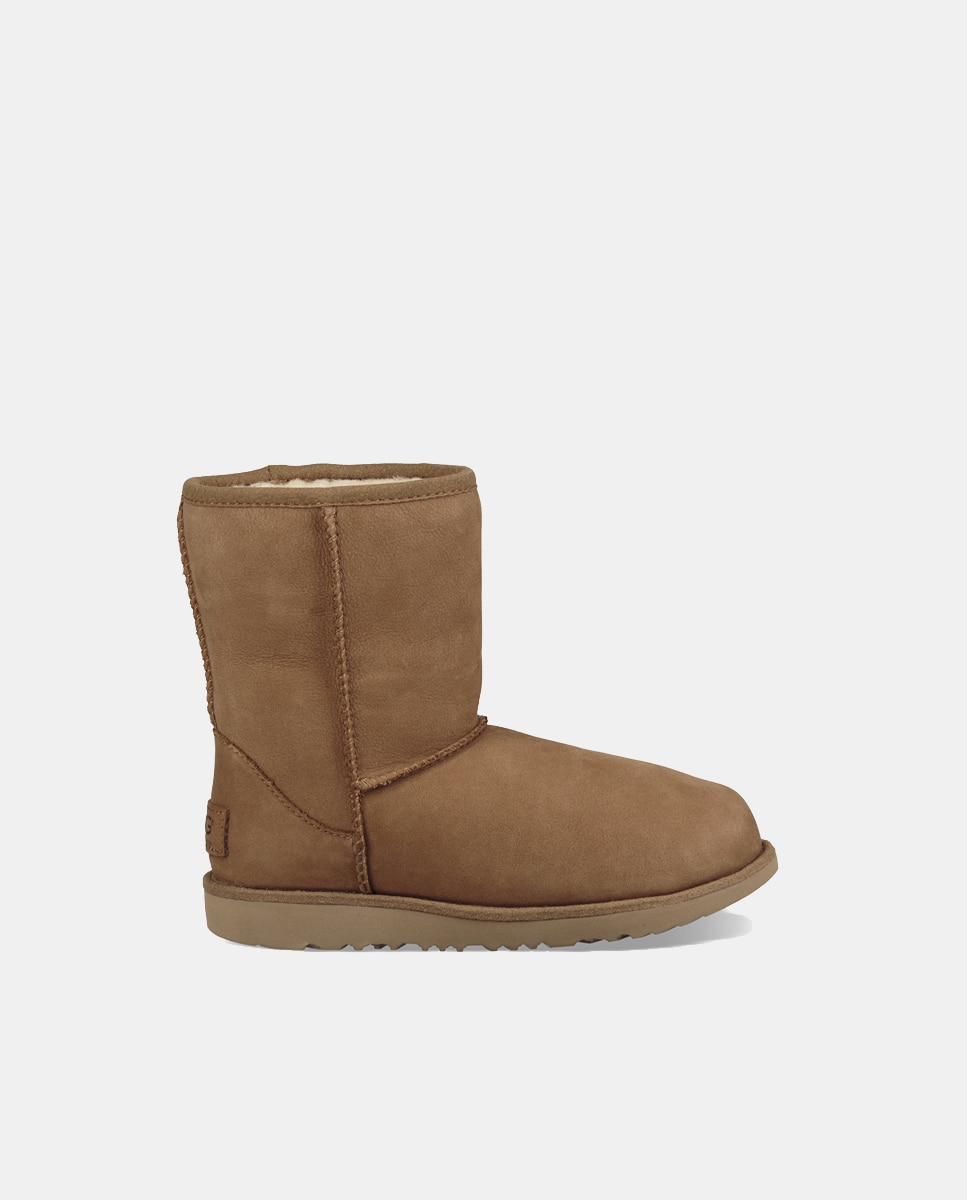 Botas Classic Short II Waterproof com Pelo de Borrego Interior UGG Castanho-1
