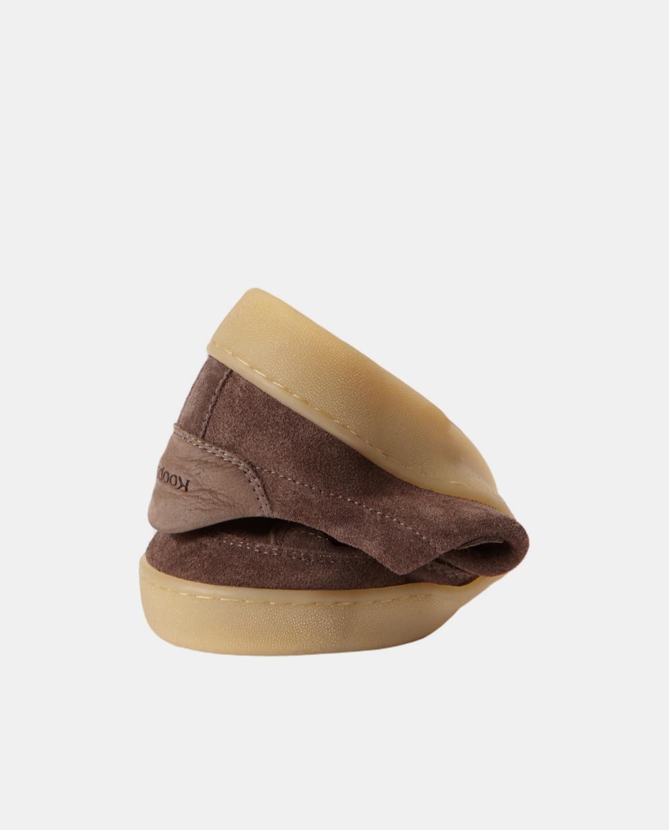 Sapatilhas em suede e sola rasa sem drop KOOPS Castanho-8