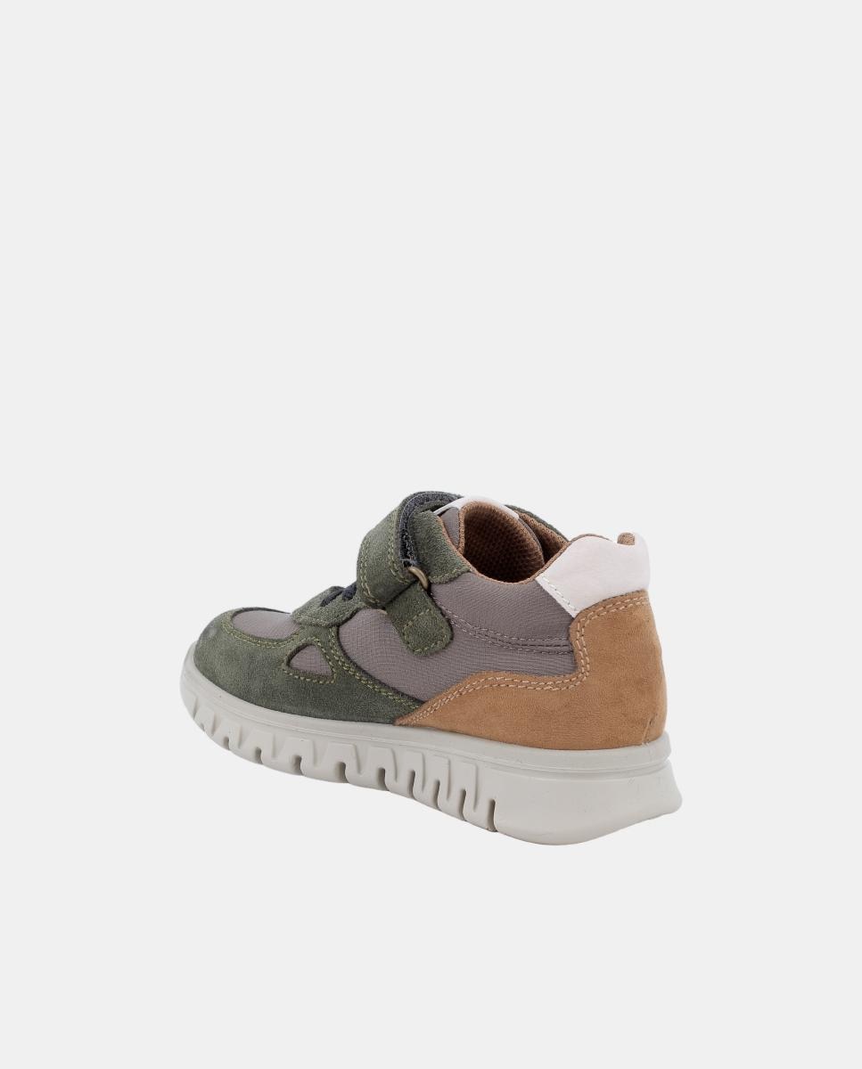 Zapatilla de chico, en materiales varios y piel cierre con cordón elástico y velcro, forro de Goretex - Primigi - Verde Verde-2