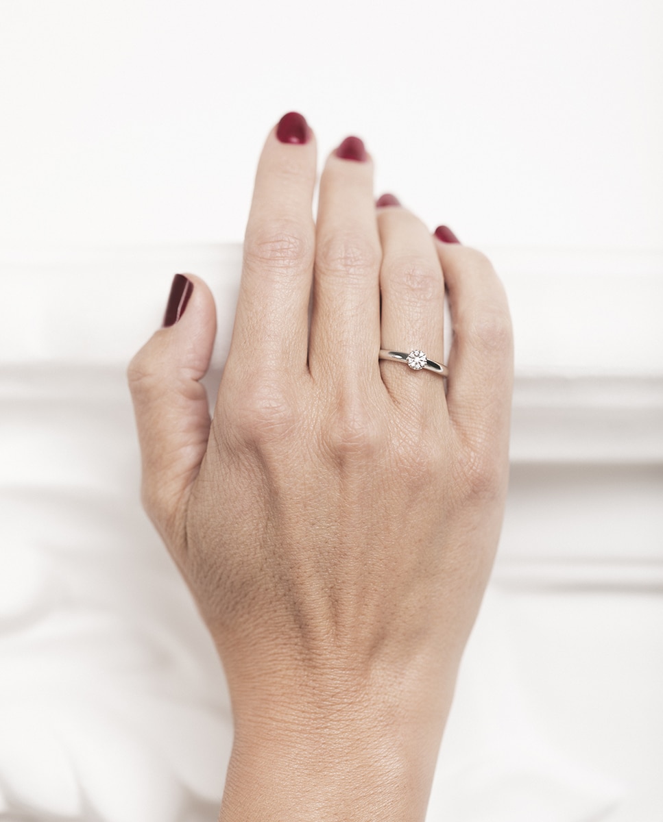 Anel Black & White de Ouro com Diamantes Branco-2