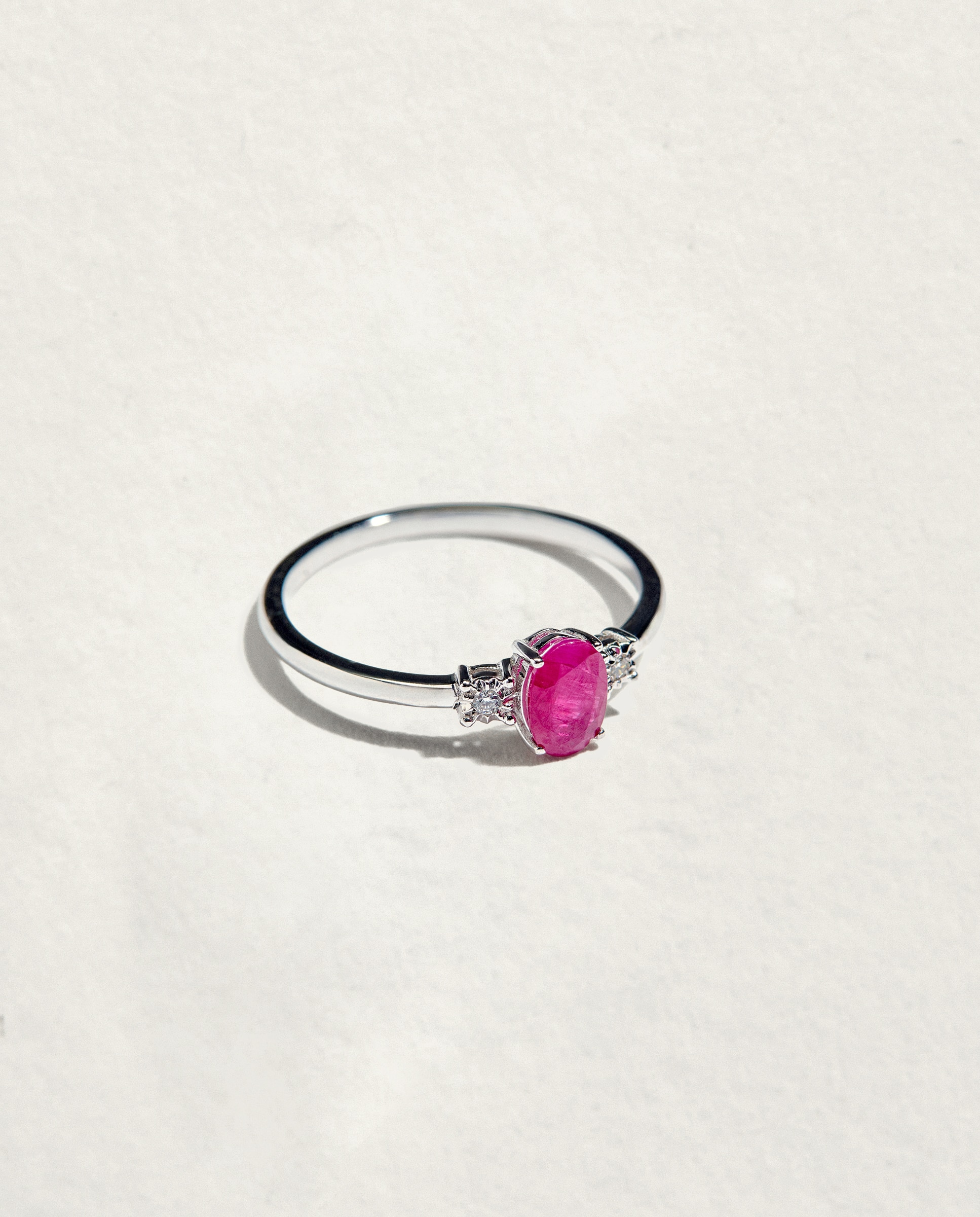 Anillo de oro con diamante y rubí - El Corte Inglés - Rojo Rojo-2