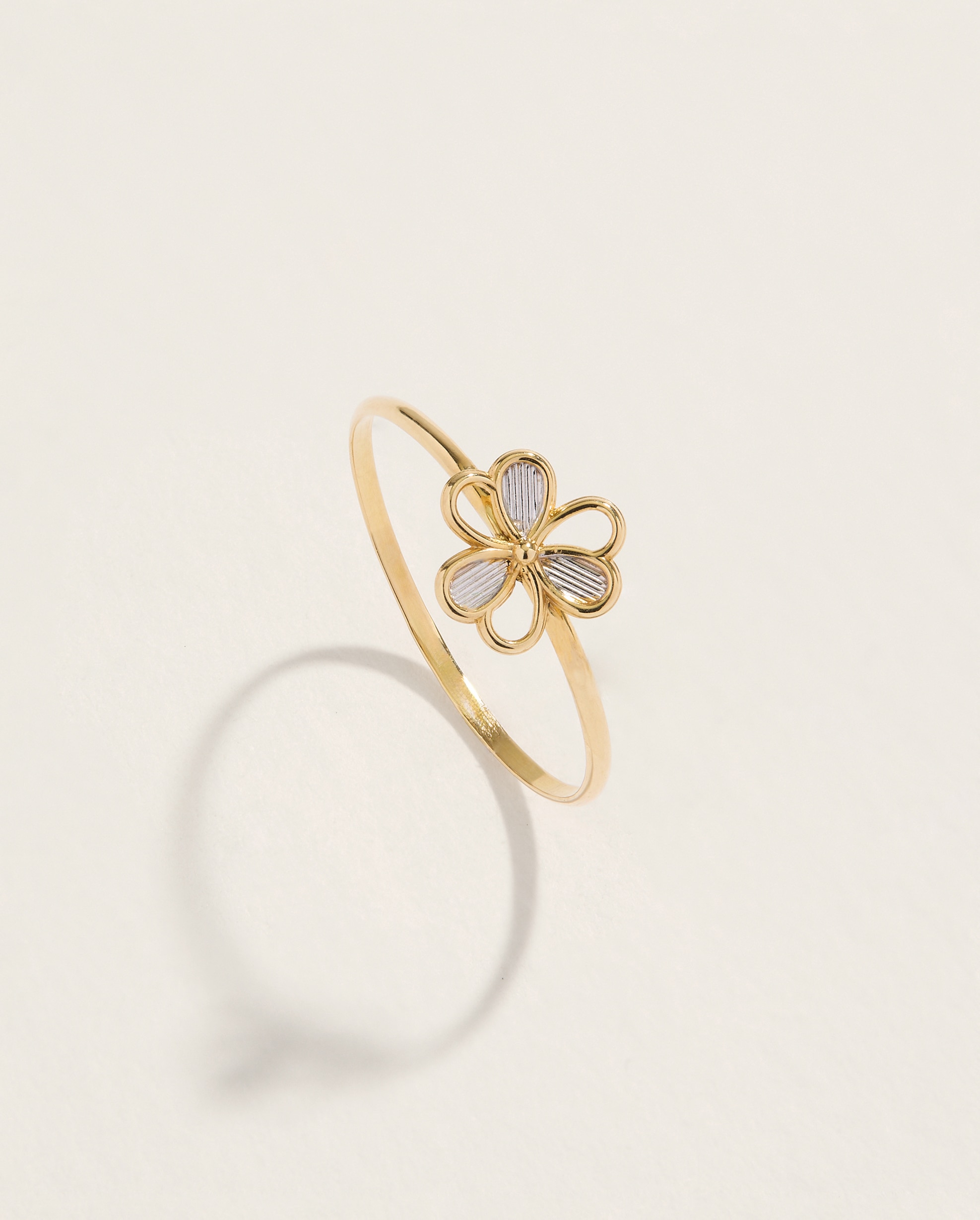 Imagen 0 de Anillo niña El Corte Inglés flor de oro 390 Oro