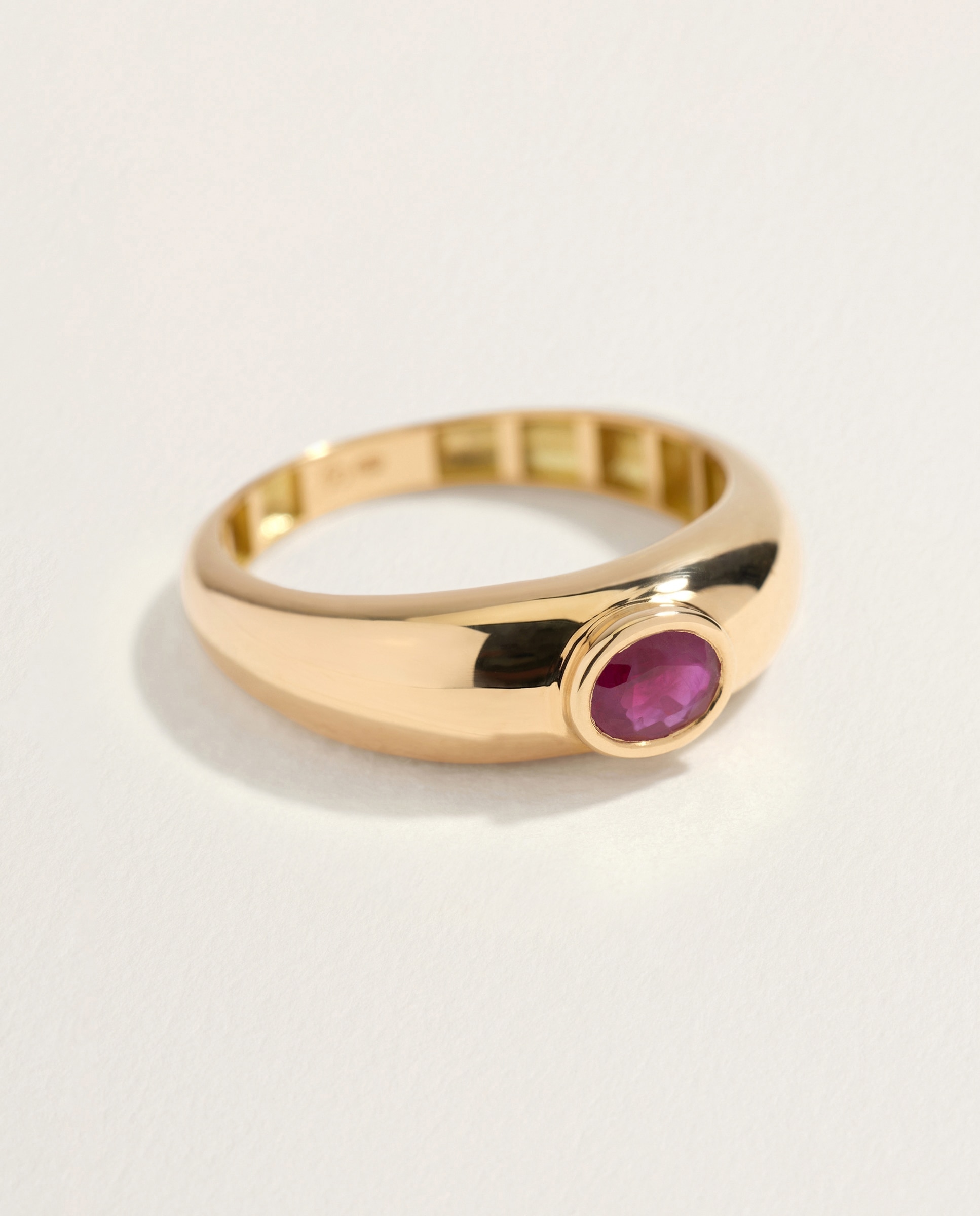 Anillo de oro amarillo de 18k con rubí en talla oval de 0.40ct. - El Corte Inglés - 300 Amarillo 300 Amarillo-2