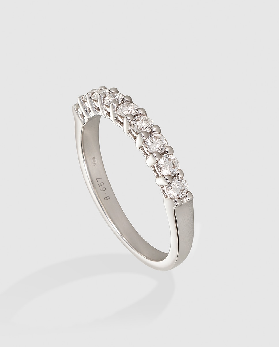 Imagem 0 de Anel de Ouro Branco e Diamante Diamonds