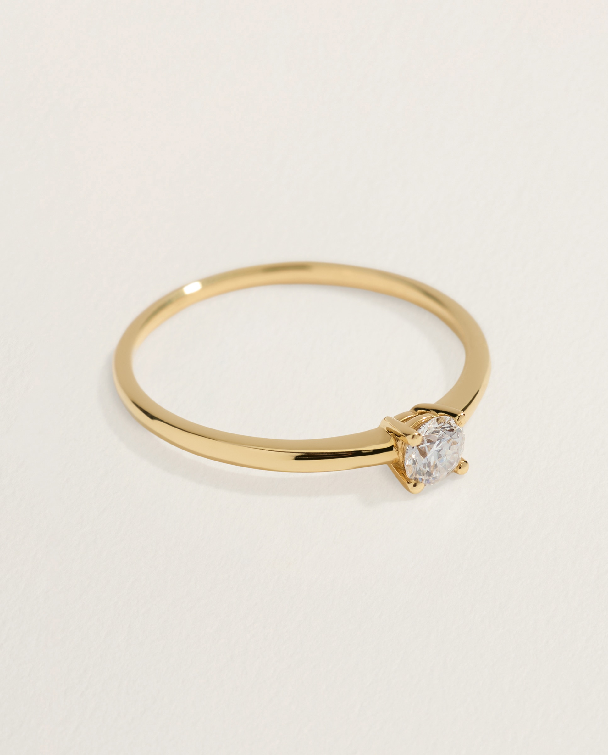 Anillo solitario de oro blanco de 18k con diamantes en talla brillante con un peso total de 0,20ct - El Corte Inglés - 300 Amarillo 300 Amarillo-2