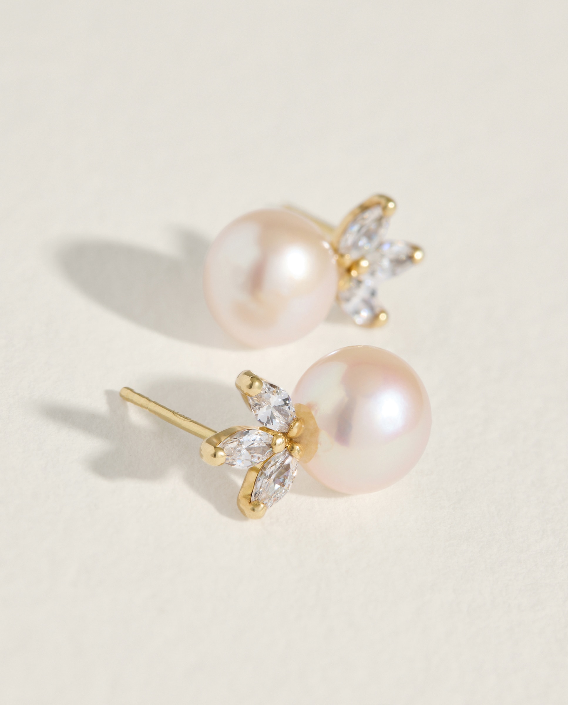 Pendientes de oro, perlas y circonitas - El Corte Inglés - Blanco Blanco-3