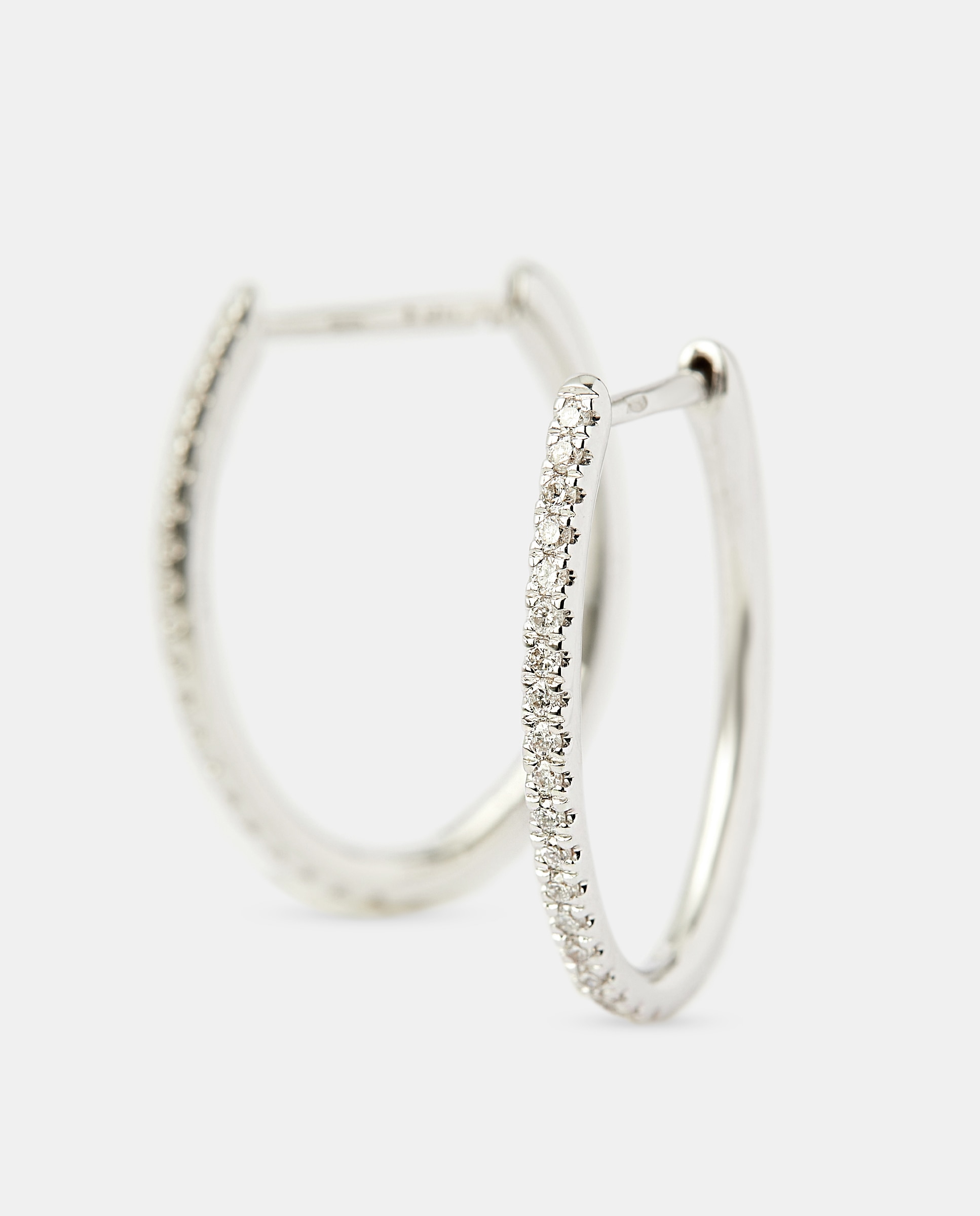 Brincos de Ouro e Diamantes Branco-2