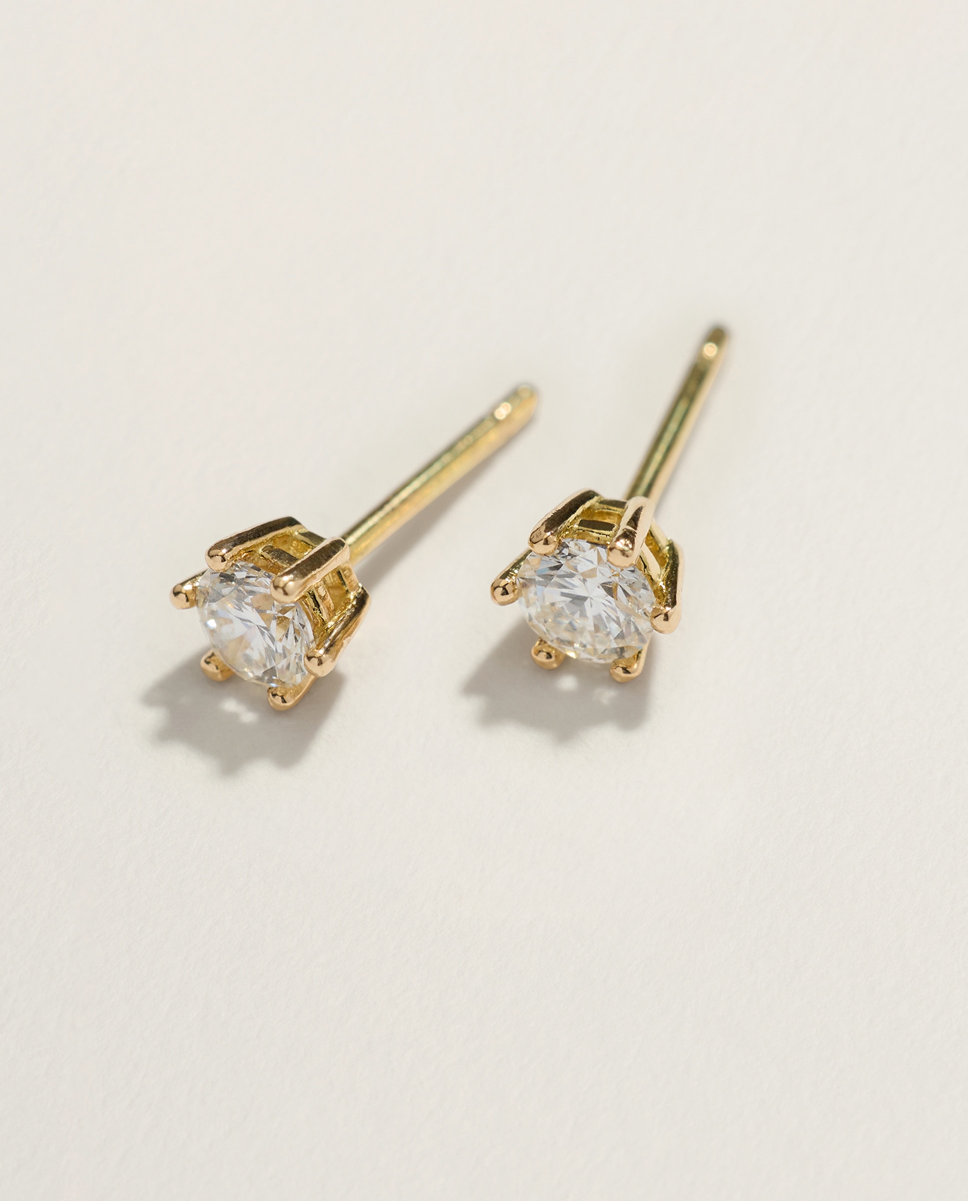 Pendientes en oro amarillo de 18k con diamantes en talla brillante con un peso total de 0,40ct - El Corte Inglés - 300 Amarillo 300 Amarillo-2
