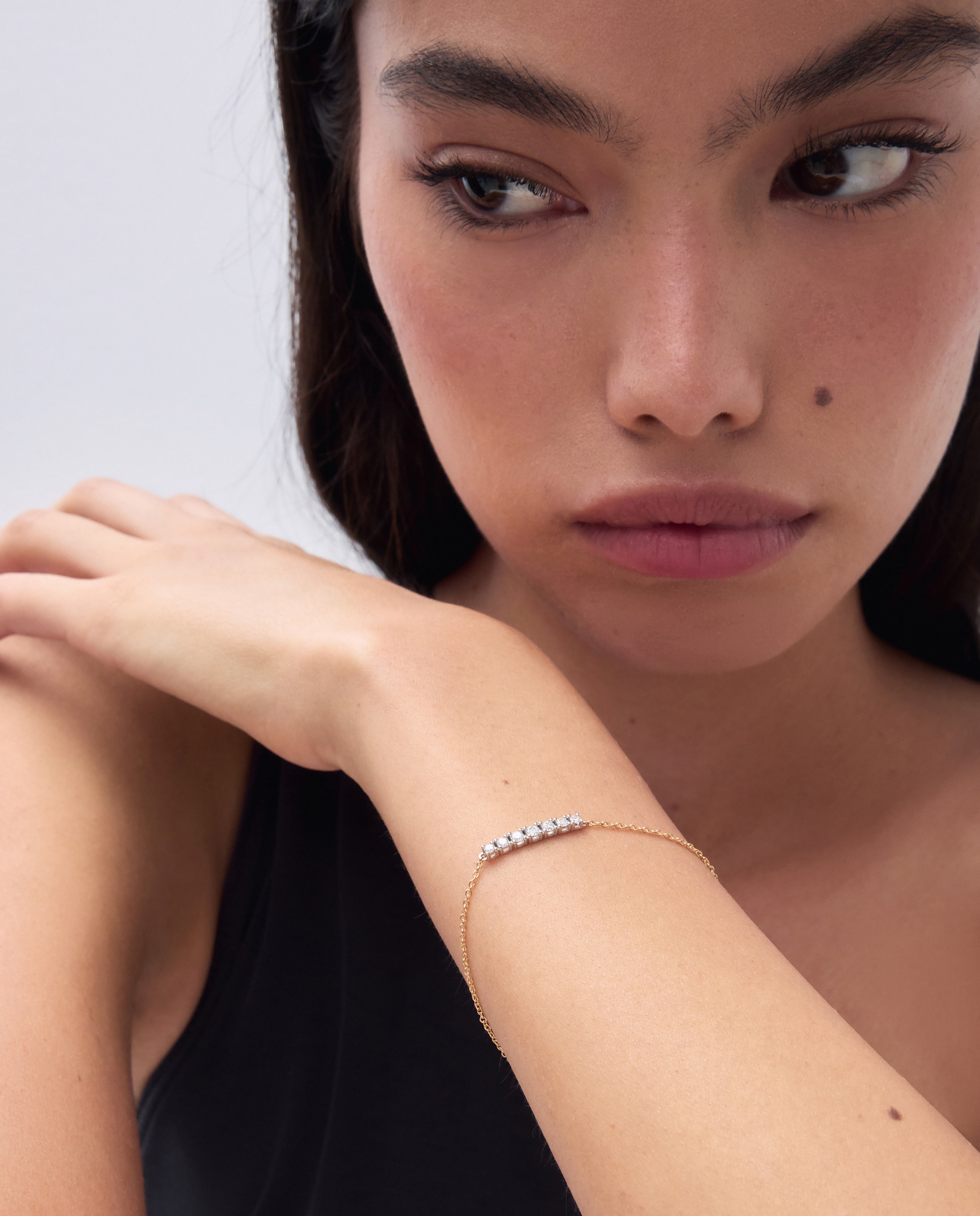 Imagen 3 de Pulsera bicolor de 18k con diamantes en talla brillante con un peso total de 0,35ct - El Corte Inglés - Multicolor Multicolor