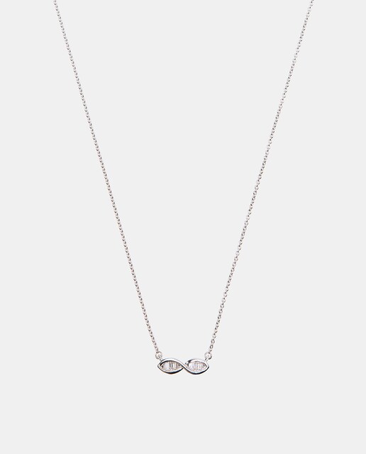 Collar de oro con diamantes