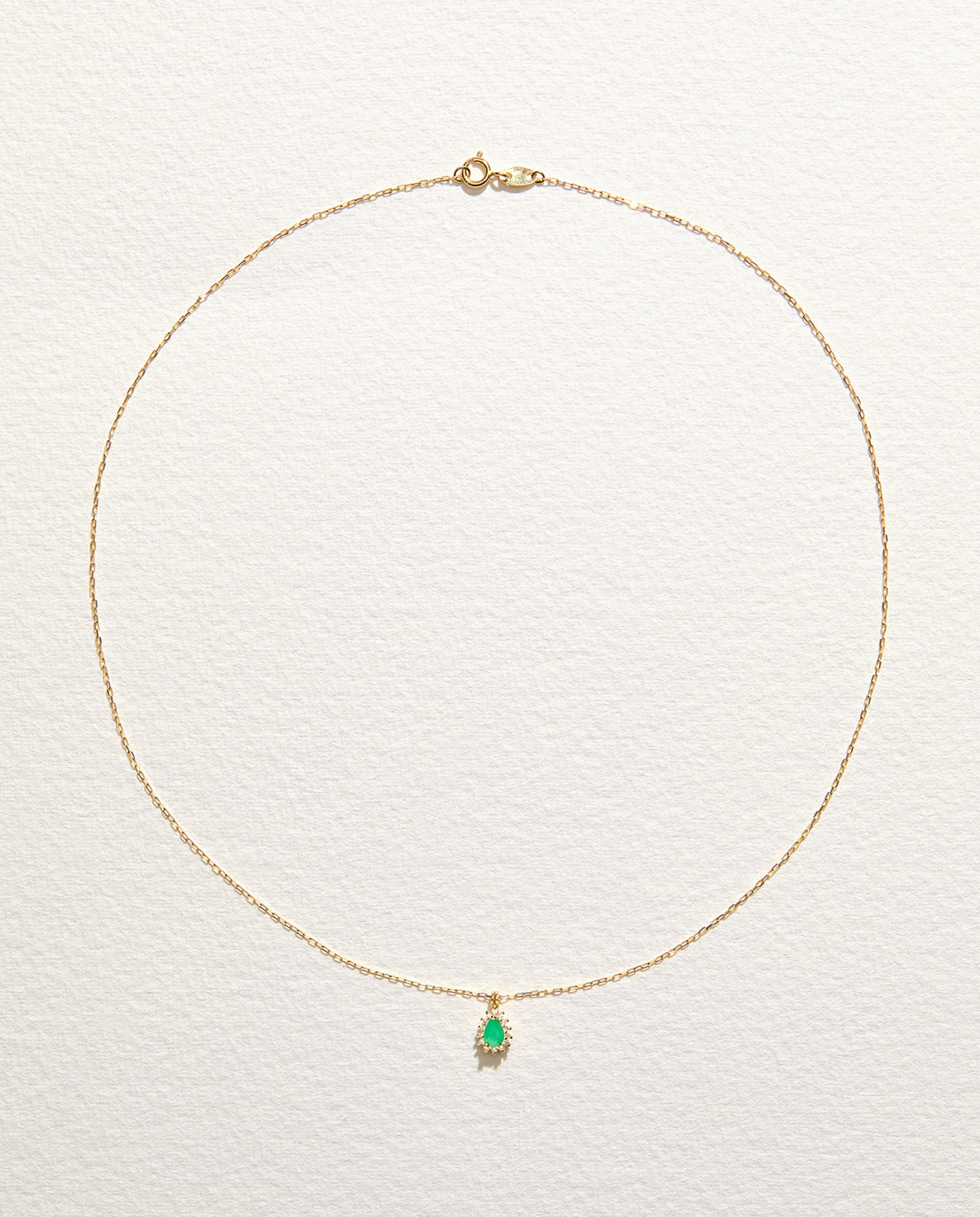 Imagen 2 de Colgante de oro con diamante y esmeralda - El Corte Inglés - Verde Verde