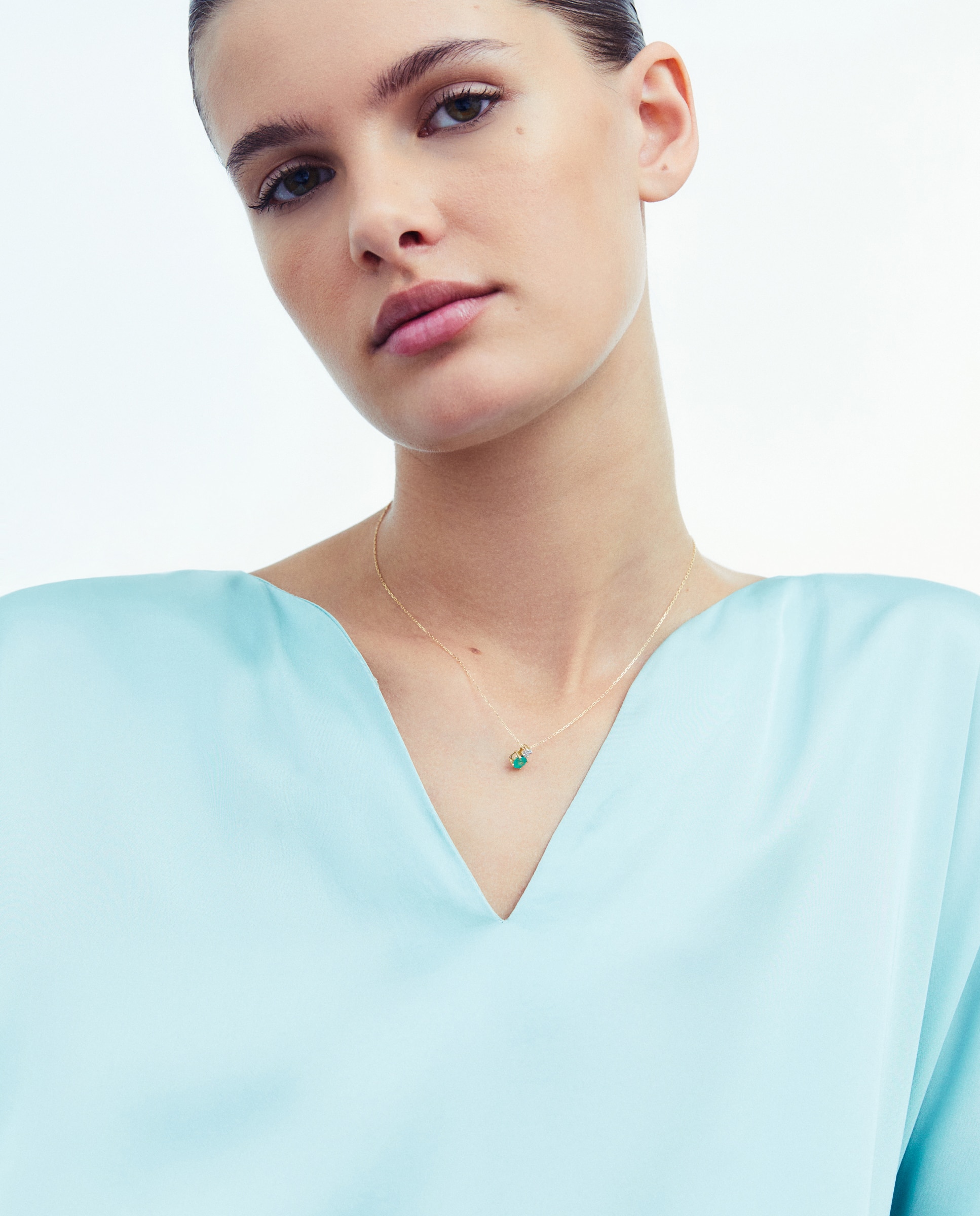 Colgante de oro con diamante y esmeralda - El Corte Inglés - Verde Verde-3
