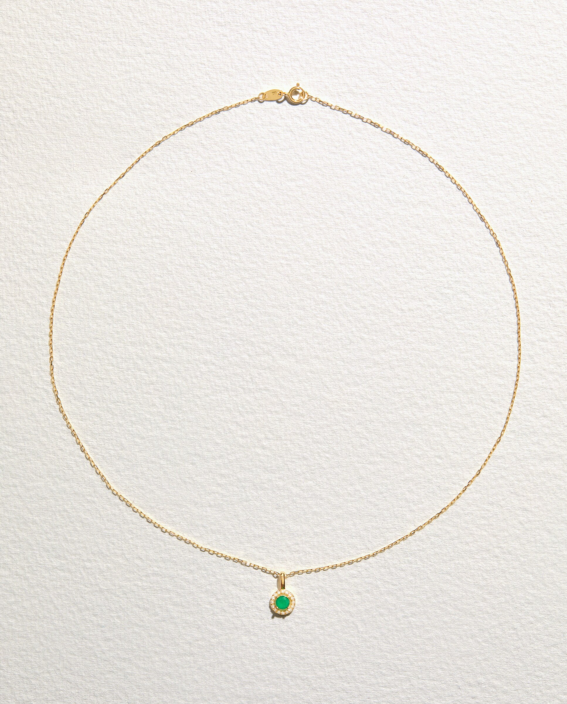 Imagen 2 de Colgante de oro con diamante y esmeralda - El Corte Inglés - Verde Verde