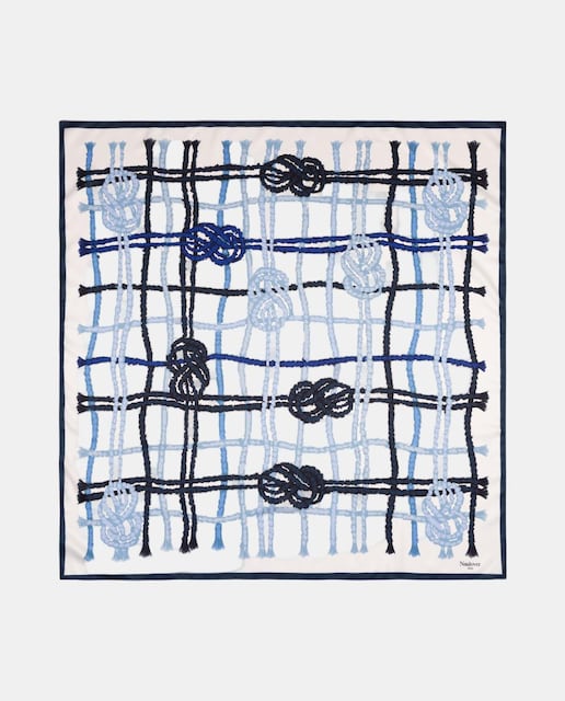Imagem 0 de Lenço em Formato Carré com Estampado de Cordas e Nós Marinheiros.
