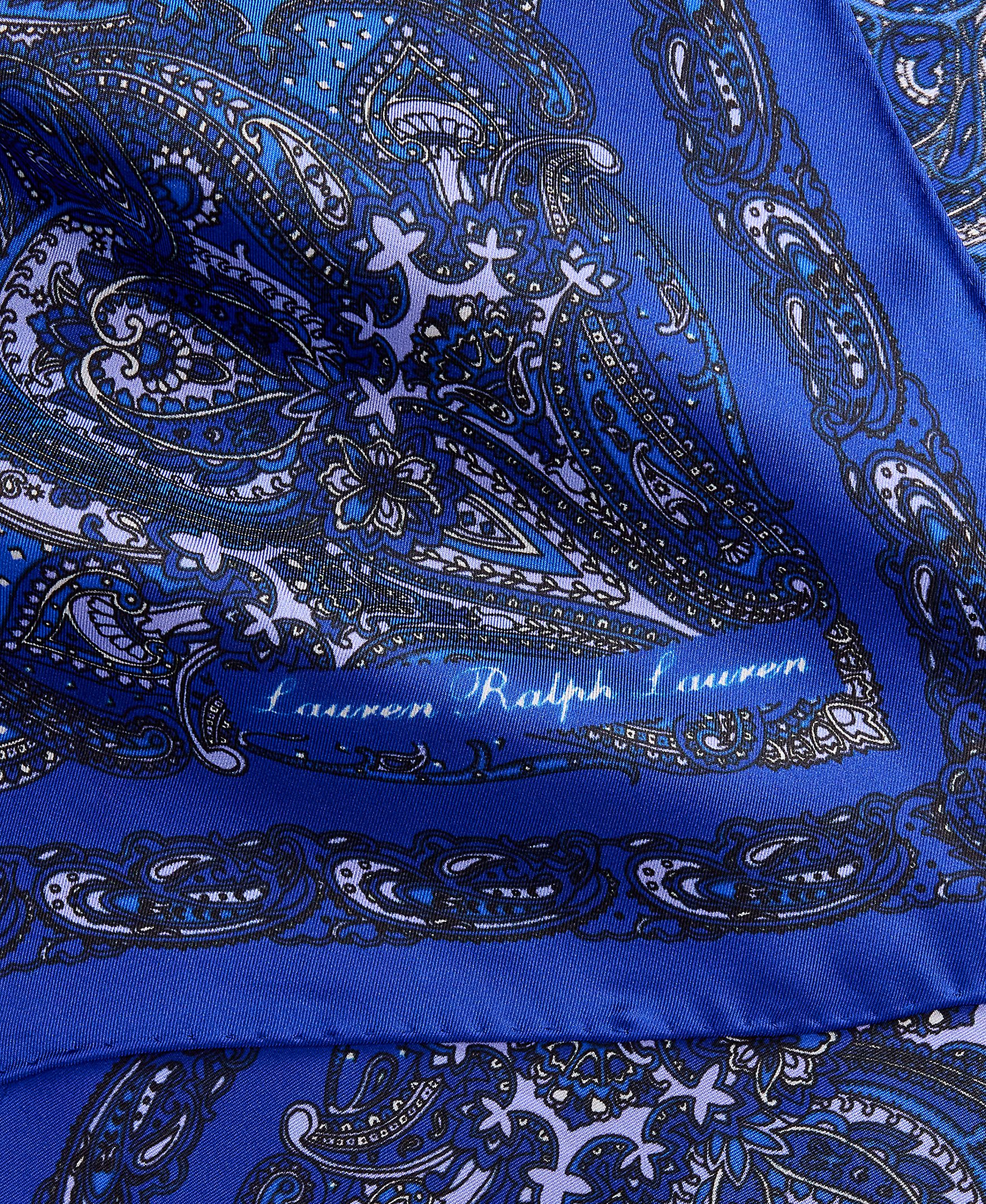 Lenço de seda estampado. Azul-marinho-2