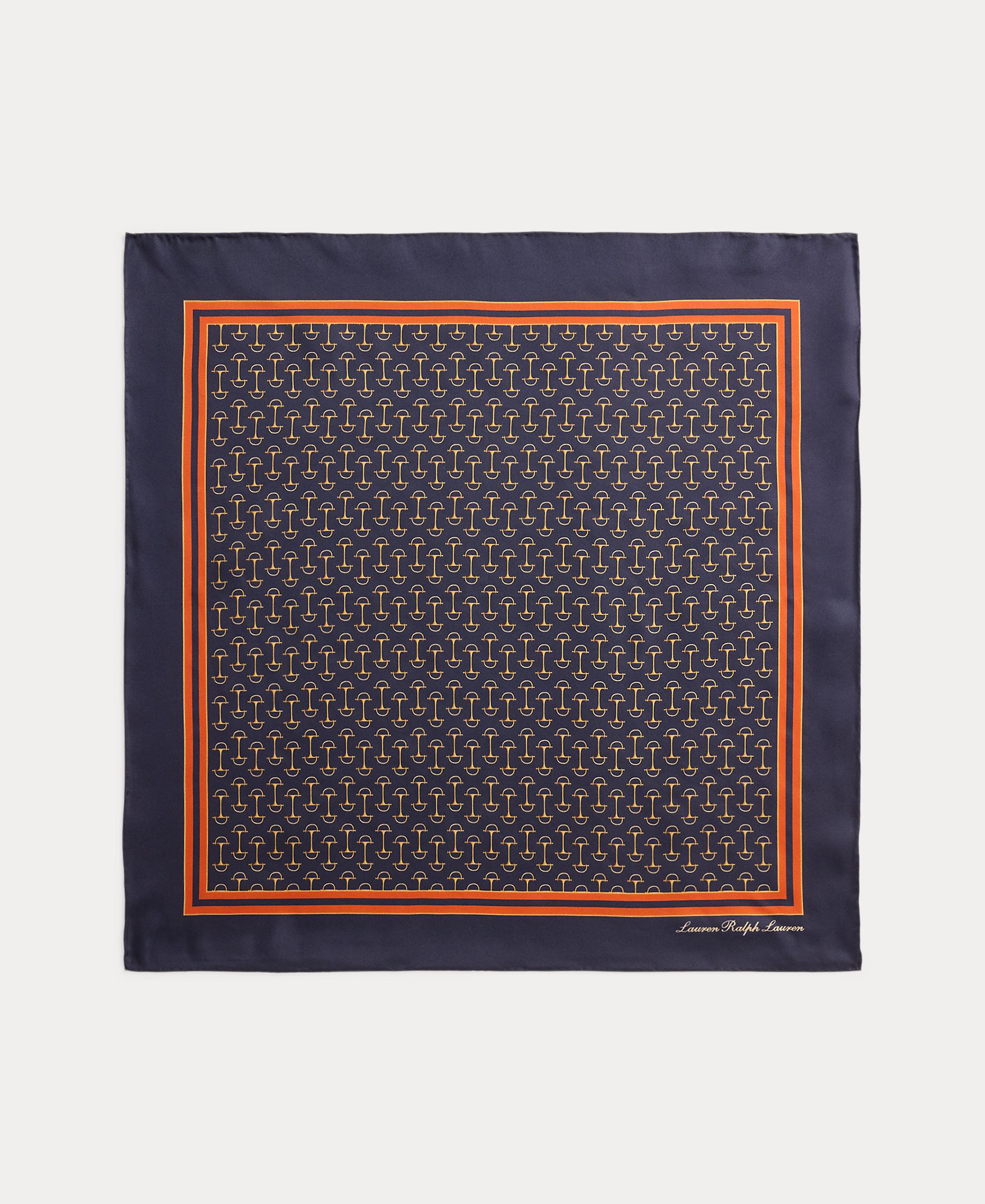 Lenço de seda estampado. Castanho-1