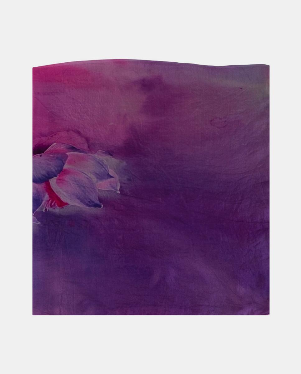 Imagem 0 de Lenço Quadrado de Seda com Estampado