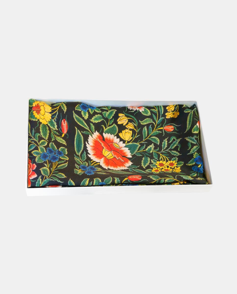 Lenço de seda com estampado floral, fabricado em Espanha Preto-3