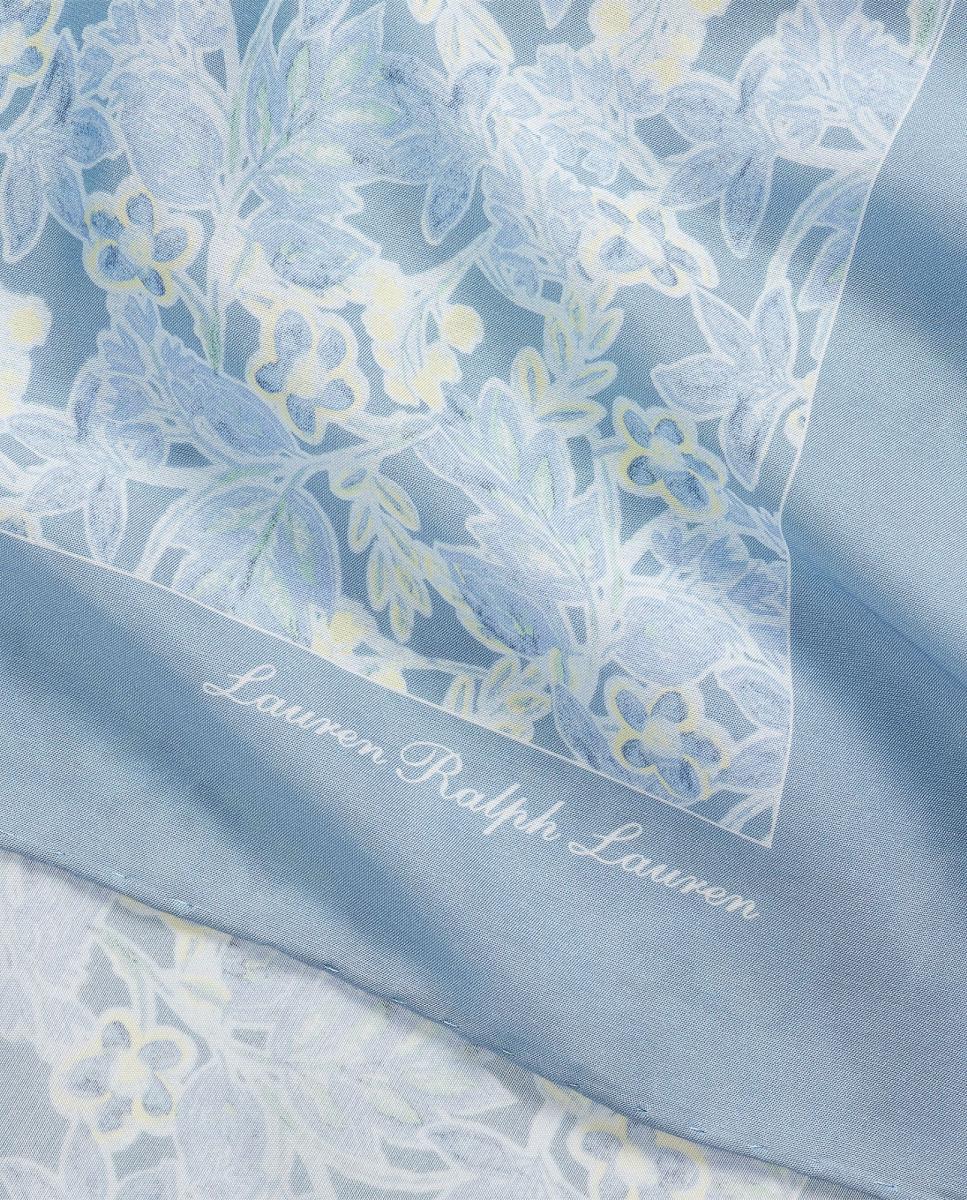 Lenço de seda estampado. Azul-claro-3