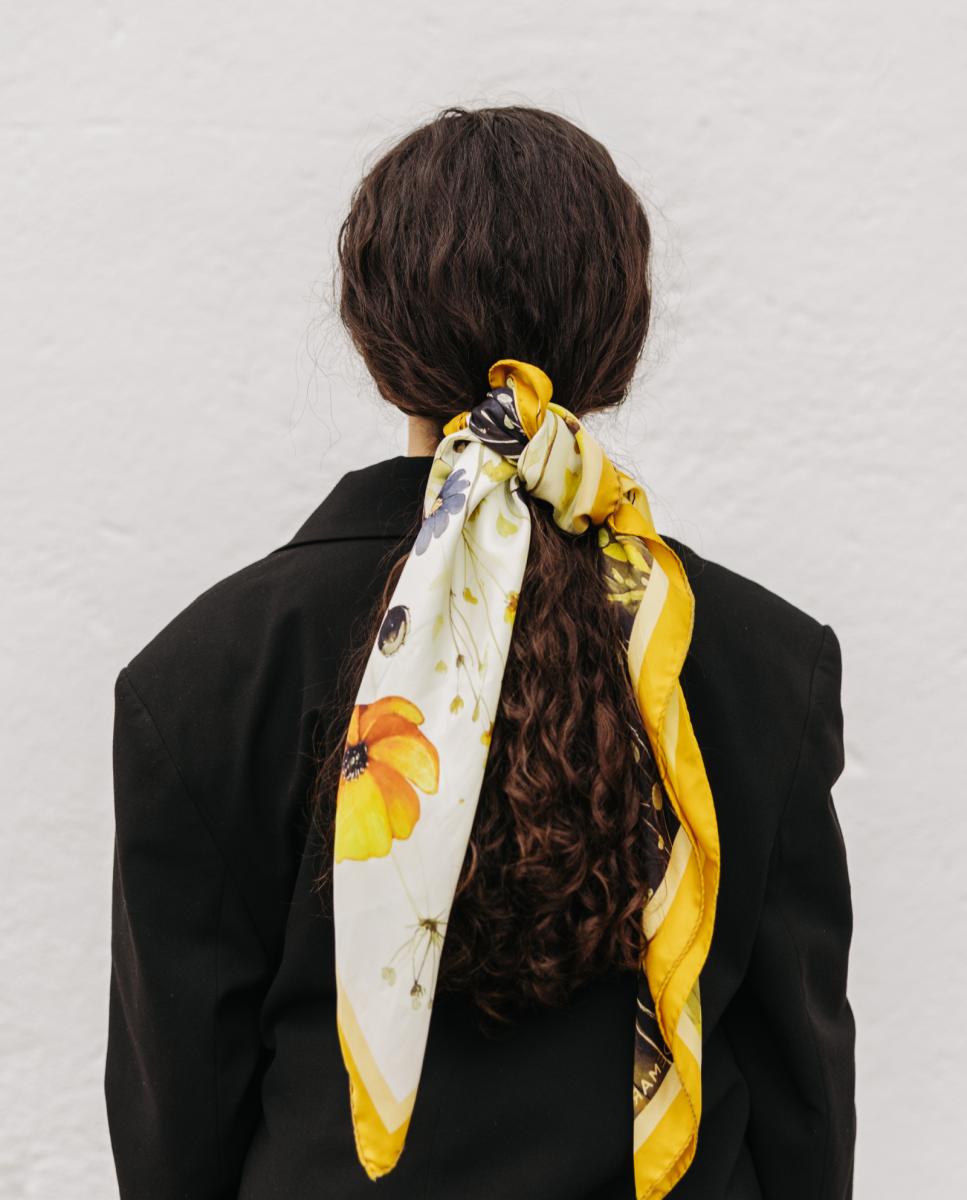 Pañuelo de seda carré 90x90cm estampado estampado florl amarillo multicolor - Fio de Martié - Amarillo Amarillo-4
