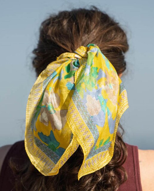 Imagem 0 de Lenço de seda estampado