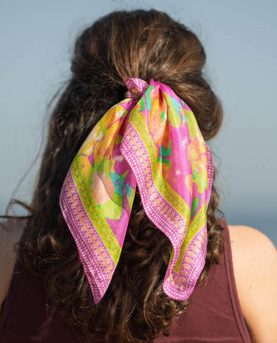 Imagem 0 de Lenço de seda estampado